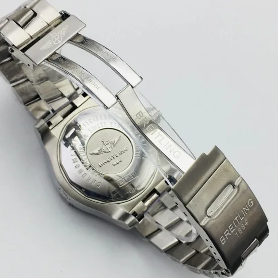 Breitling Submersible watch Diameter: 45 mm