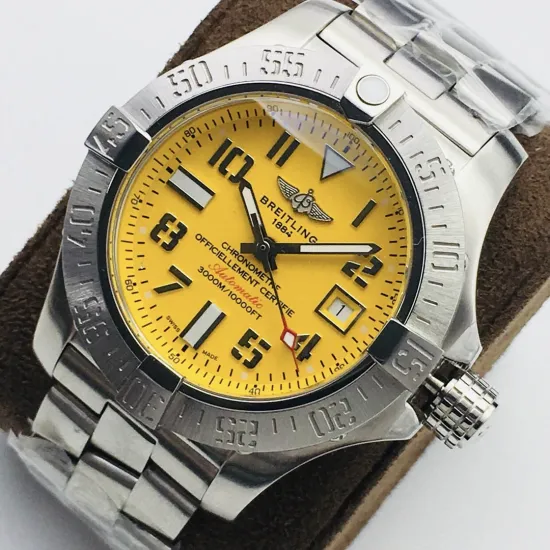 Breitling Submersible watch Diameter: 45 mm