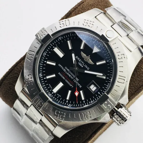 Breitling Submersible watch Diameter: 45 mm