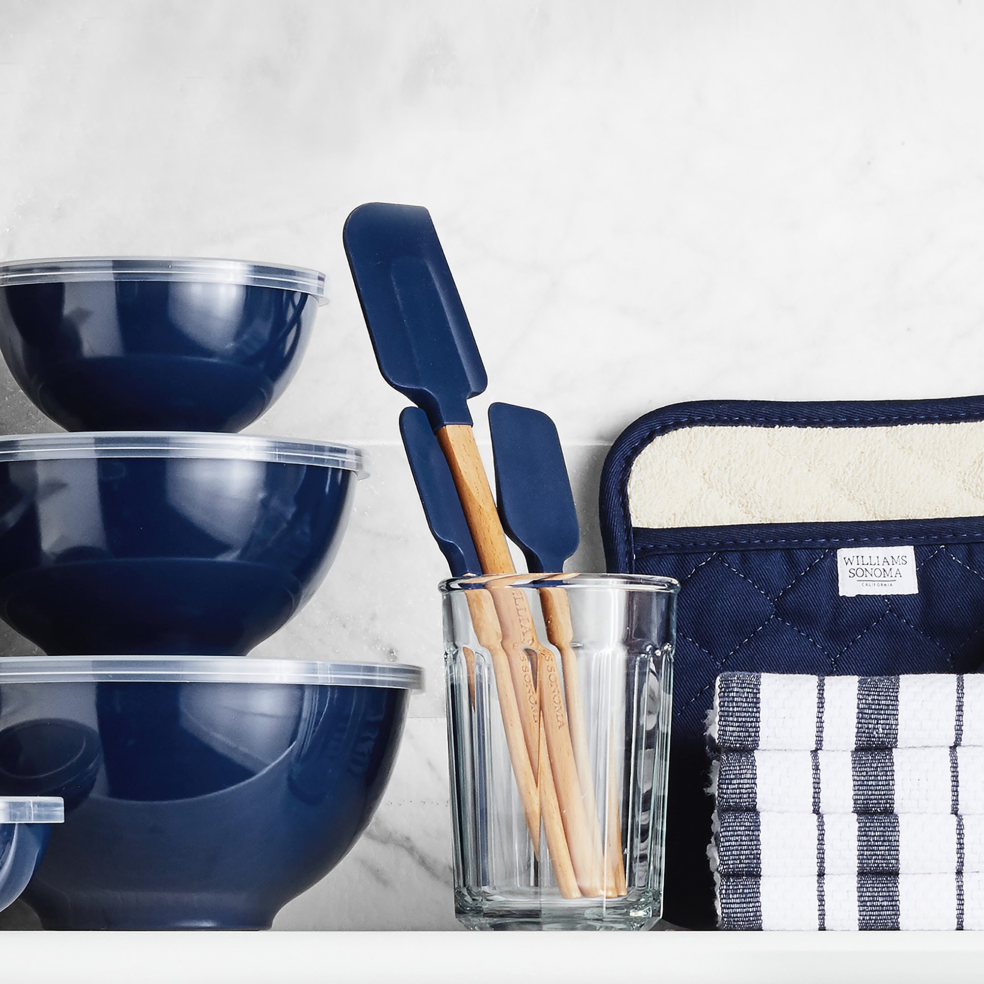 Williams Sonoma Classic Wood Spatula, Navy