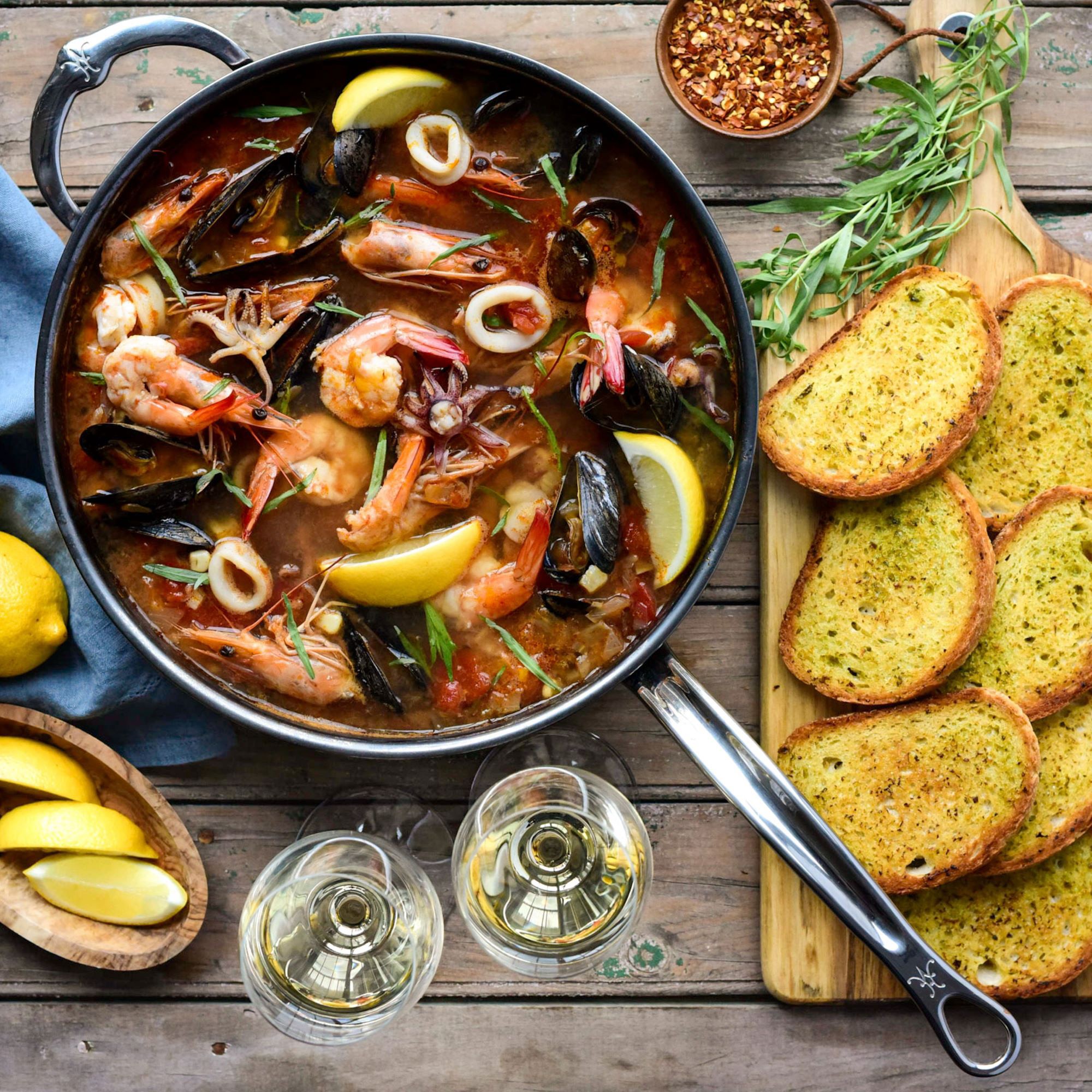 Hestan NanoBond® Titanium Stainless-Steel Essential Pan