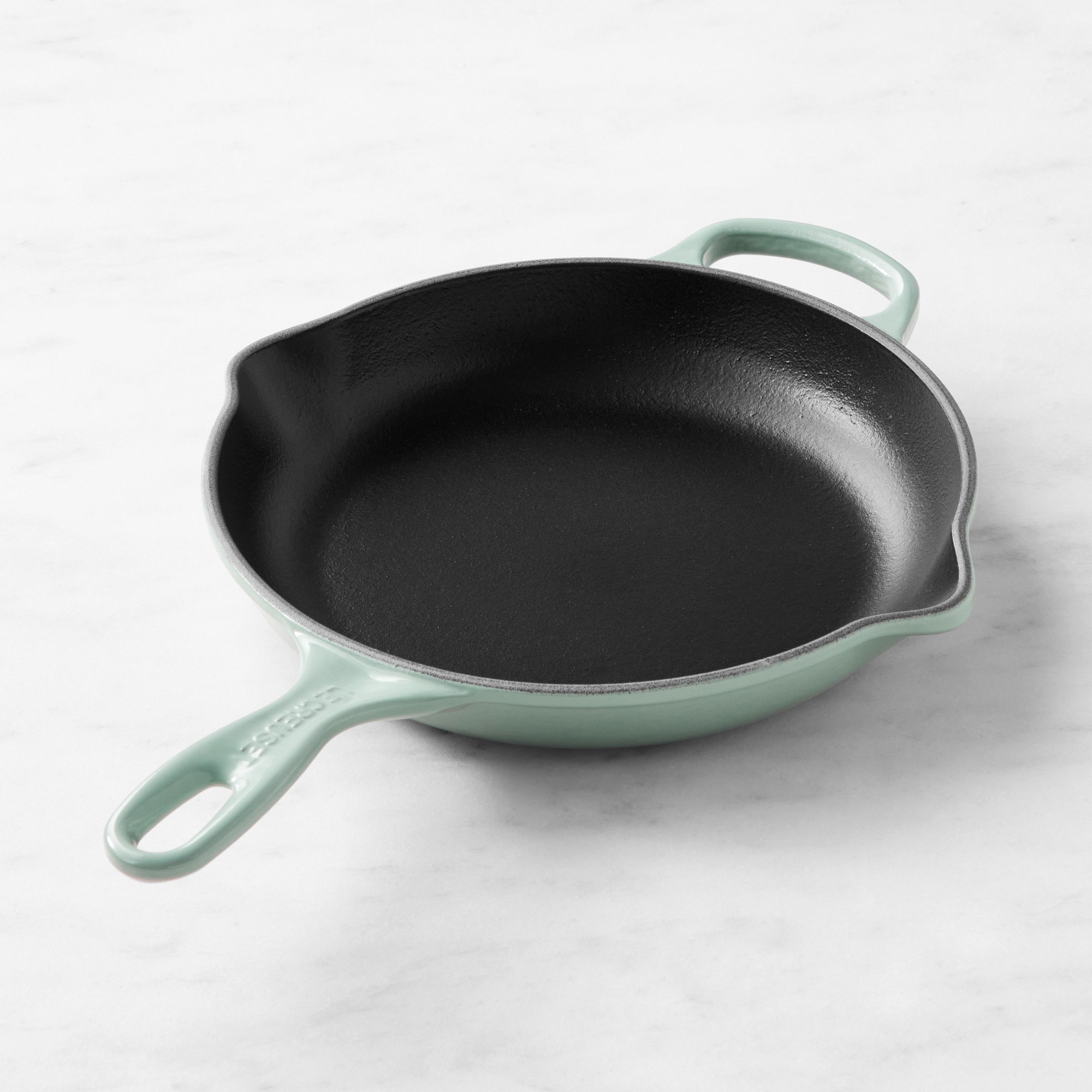 Le Creuset Signature Enameled Cast Iron Skillet Fry Pan