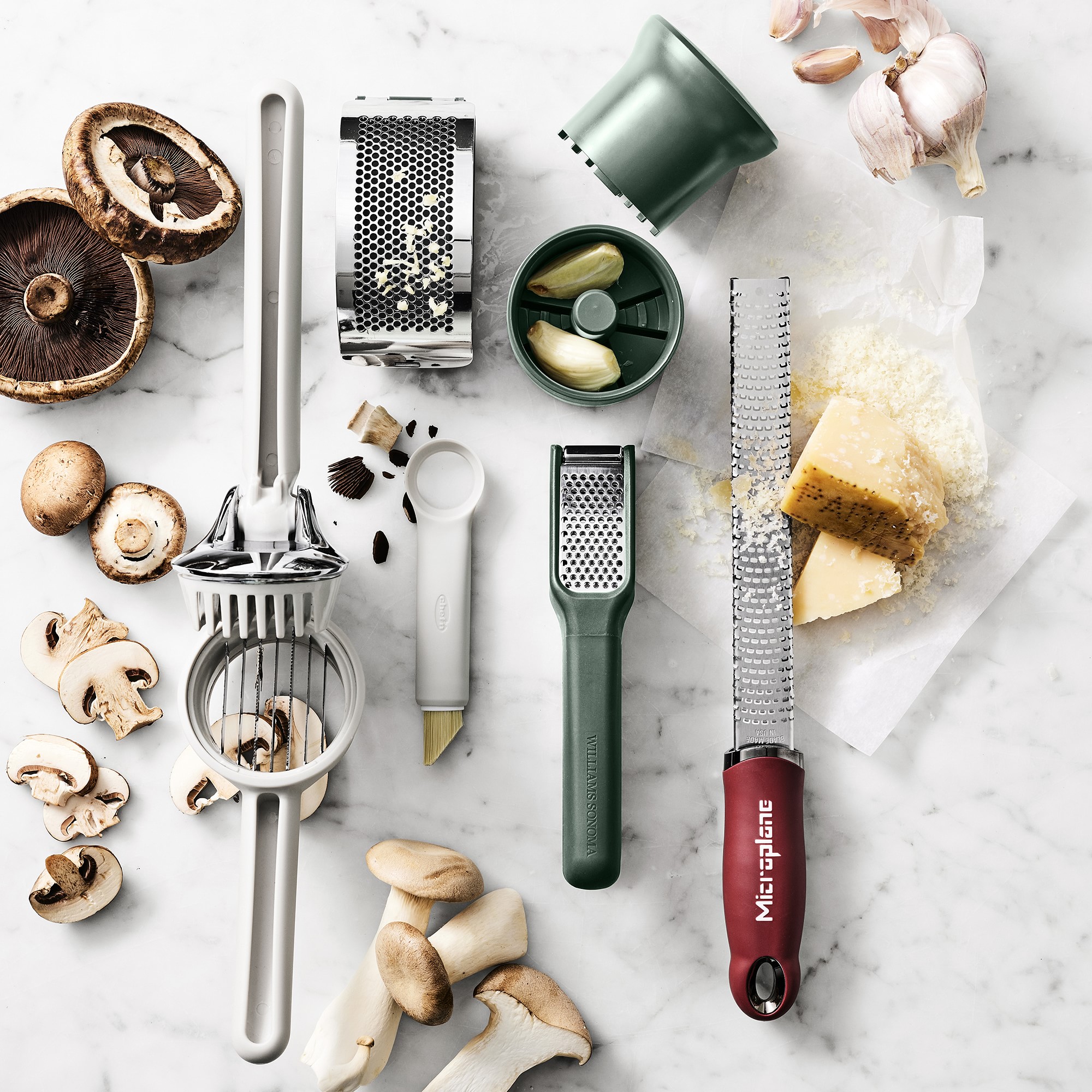Chef'n Mushroom ShroomBroom