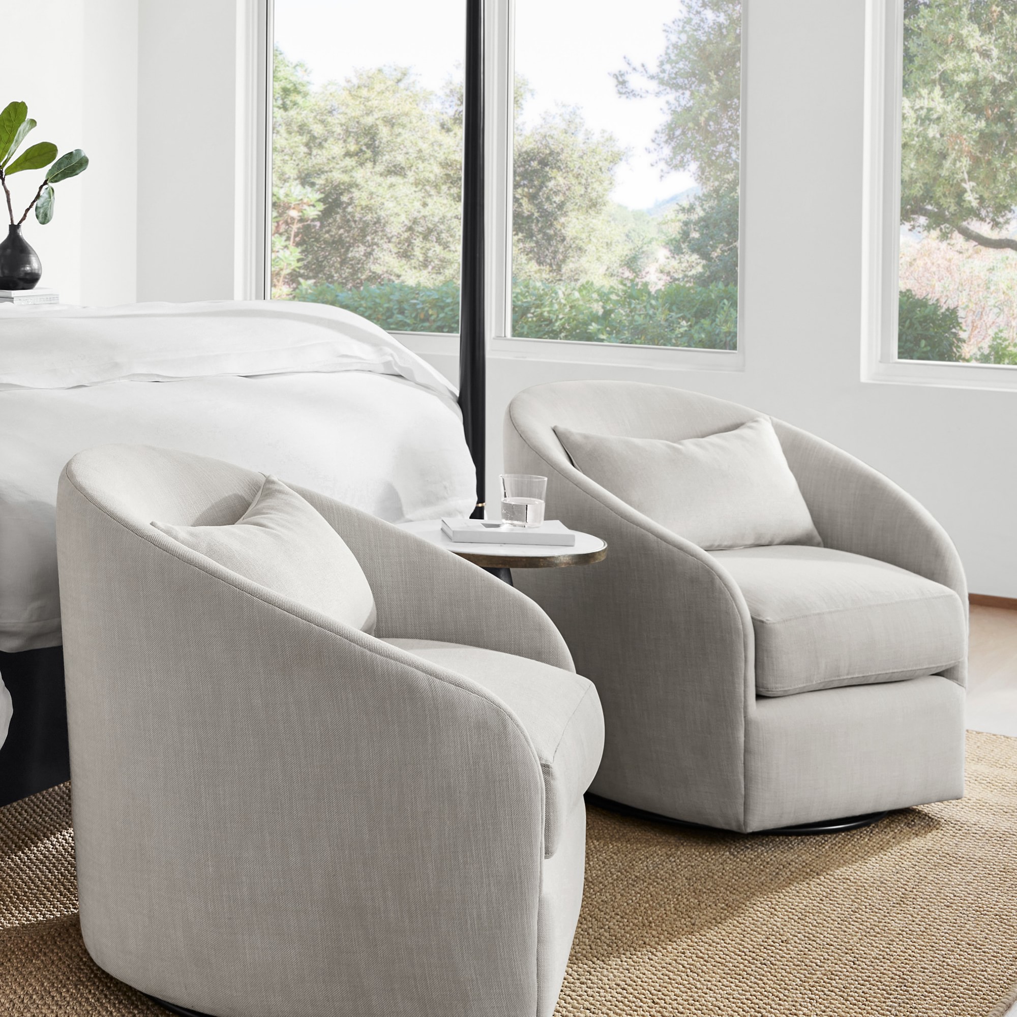 Montclair Swivel Chair