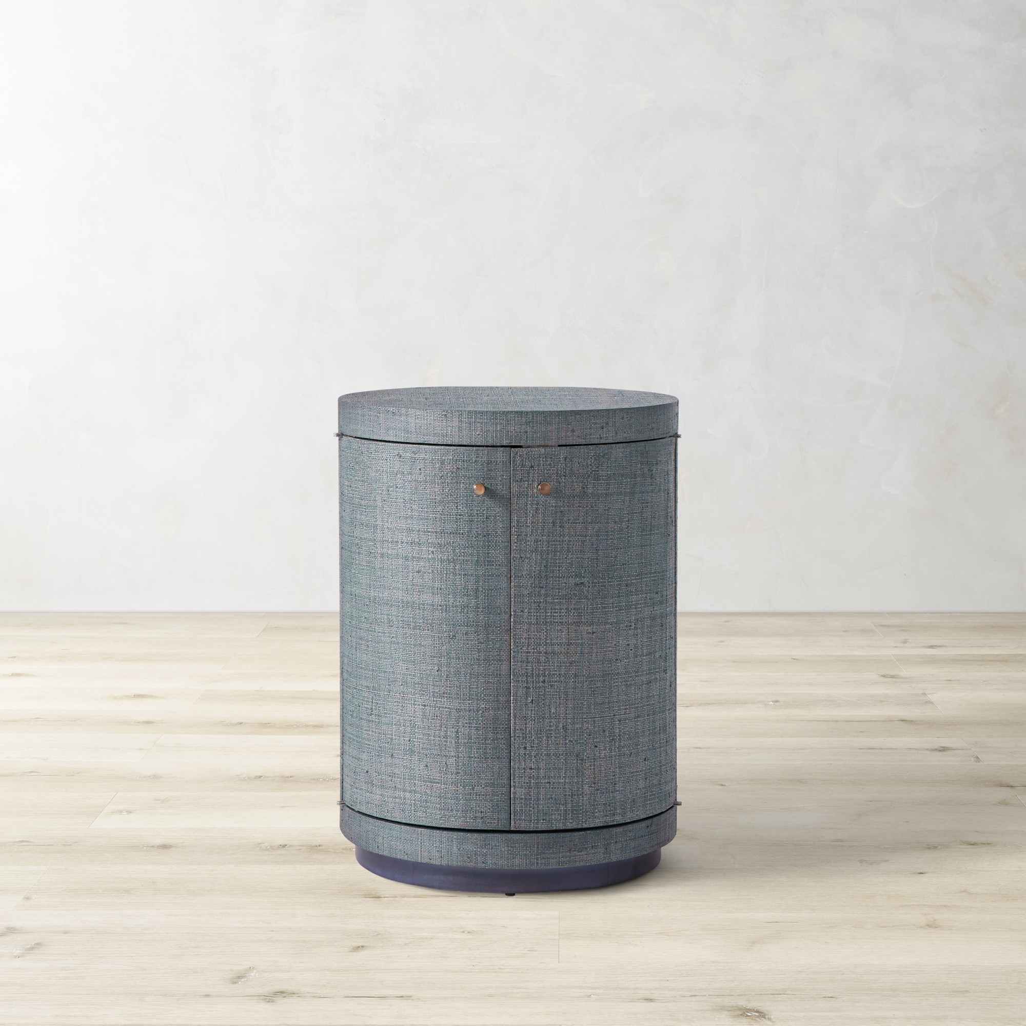 Arleta Nightstand (18