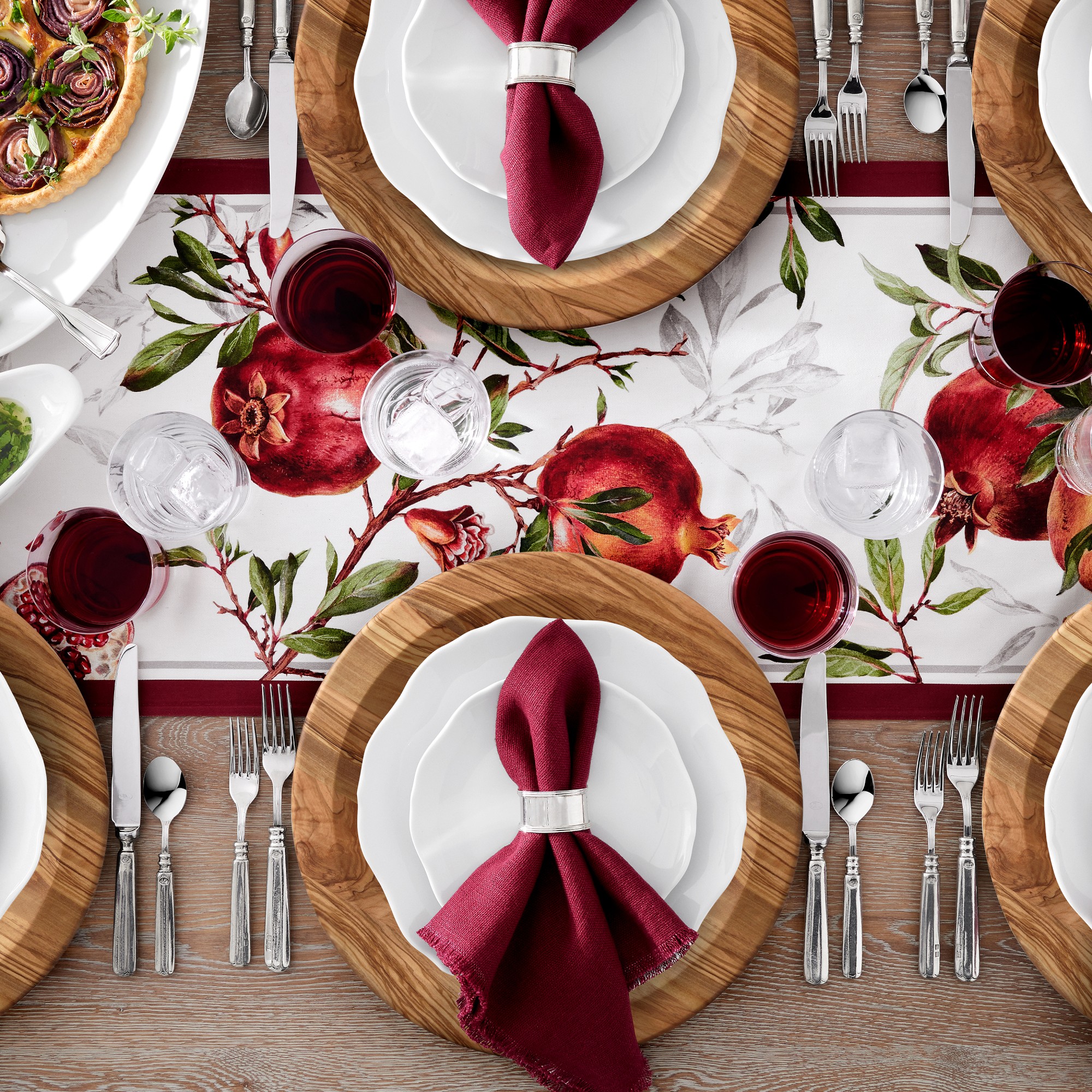 Pillivuyt Chantal Porcelain Dinner Plates