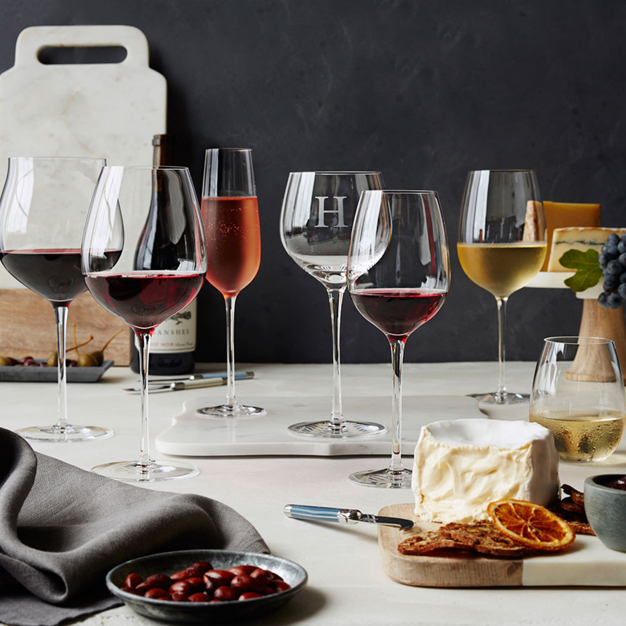 Williams Sonoma Reserve Pinot Noir Wine Glasses