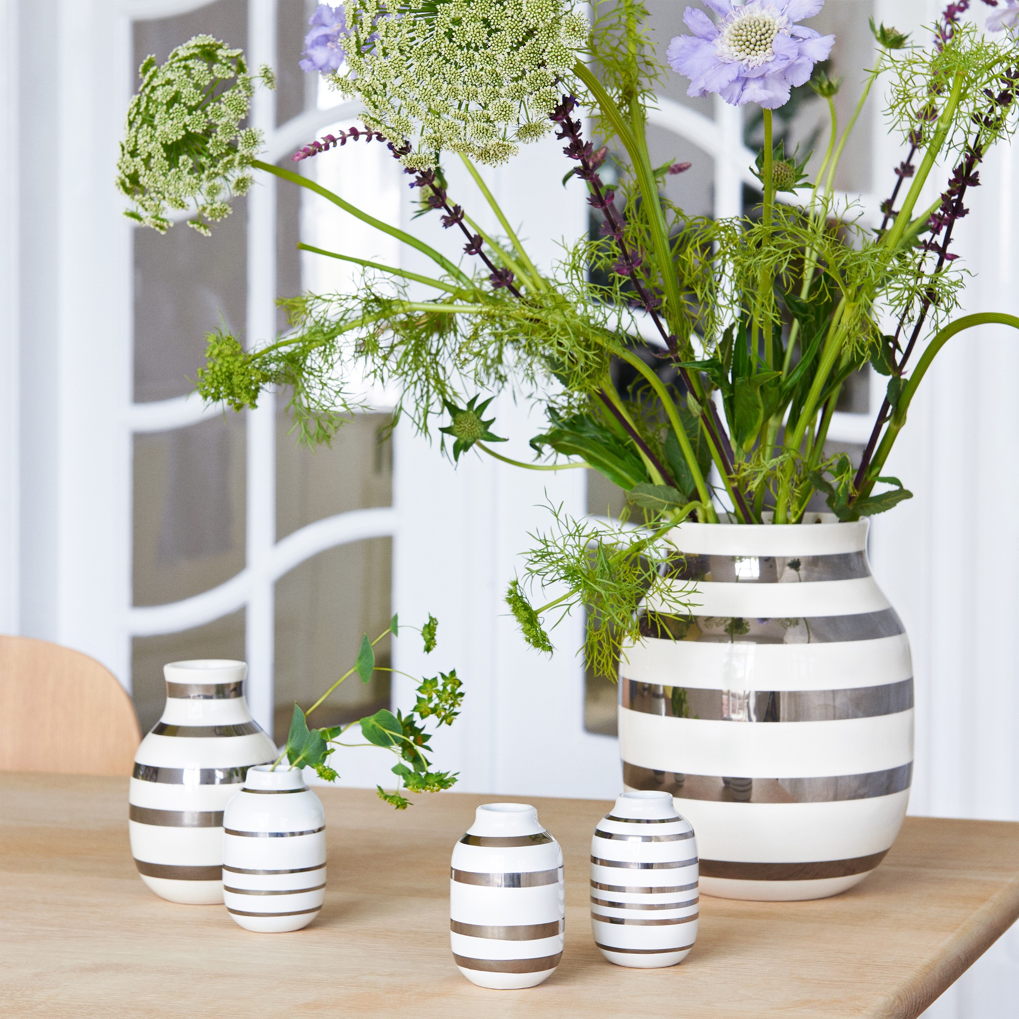 Omaggio Porcelain Vase