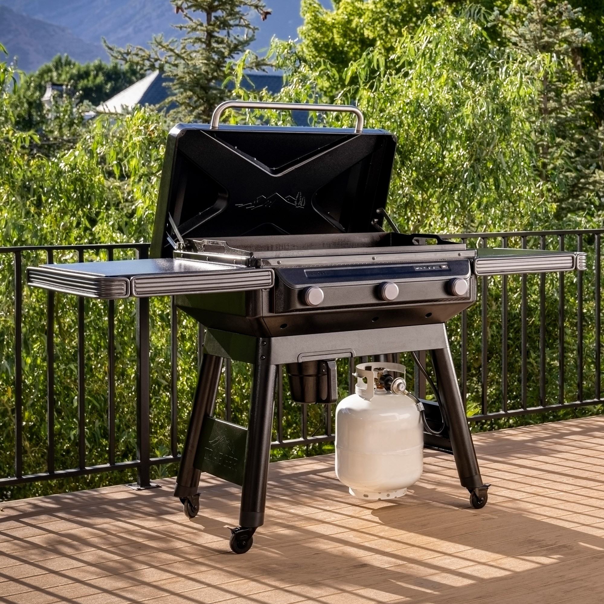 Traeger Flatrock Flat Top Griddle