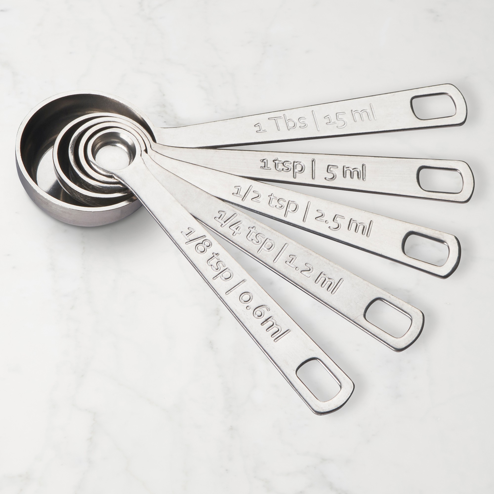 Le Creuset 14-Piece Measuring Set, Stainless Steel