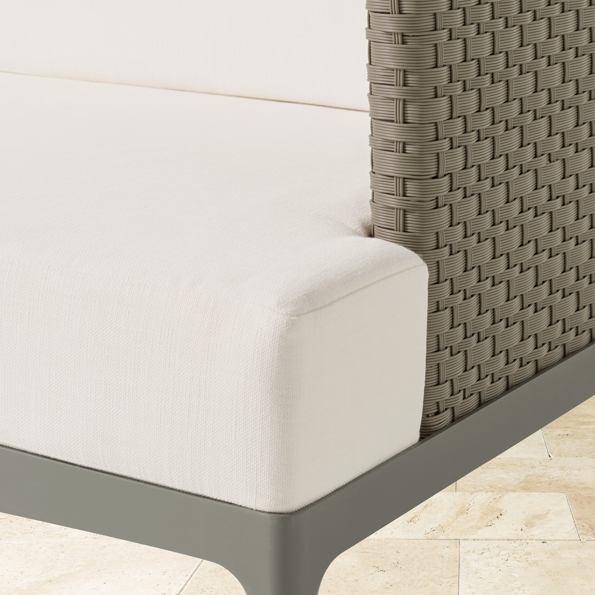 Palisades Outdoor 3 Seat Sofa (63