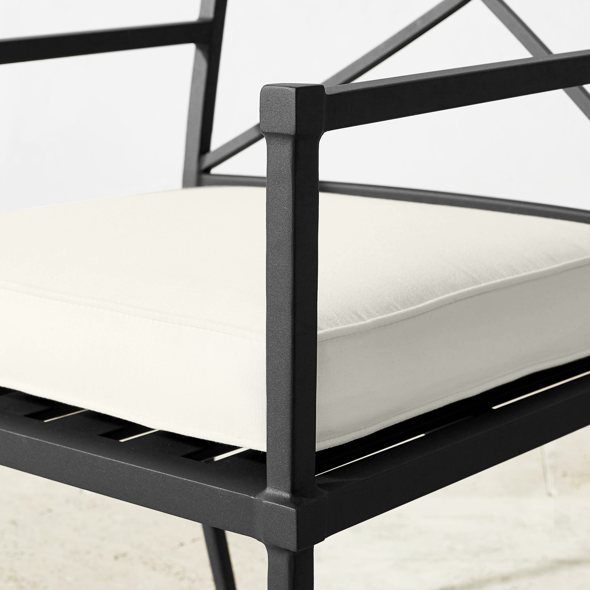 Bridgehampton Outdoor Dining Armchair