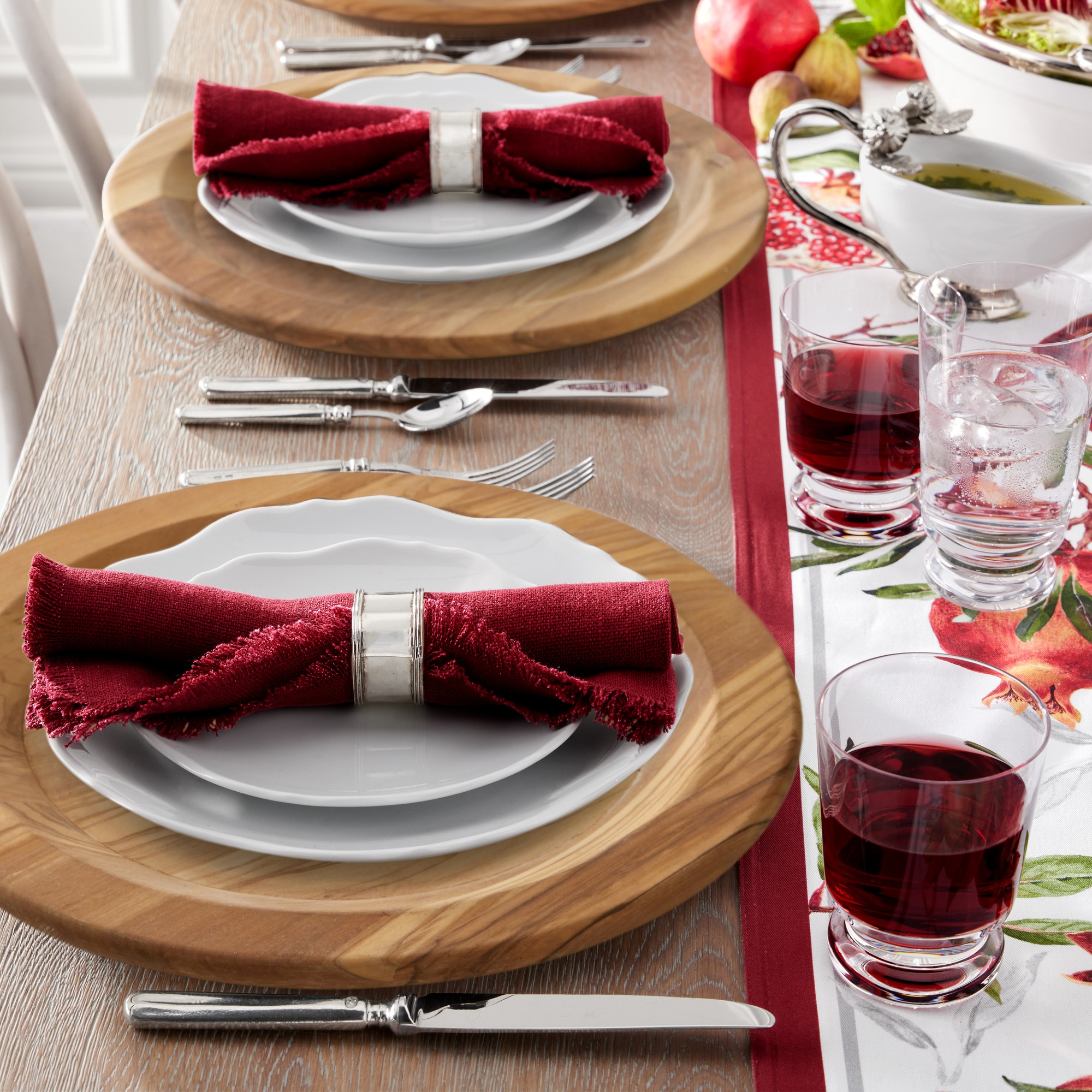 Pillivuyt Chantal Porcelain Dinner Plates