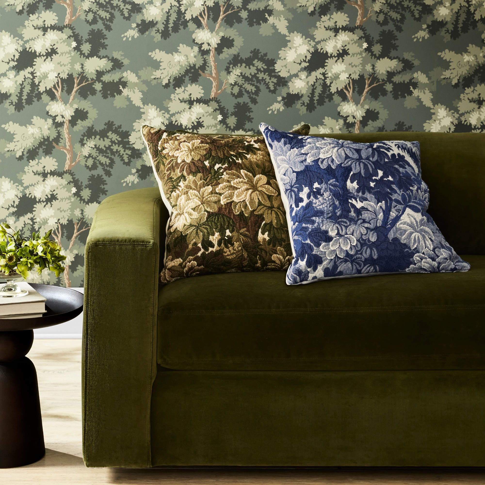 Scalamandré Raphael Wallpaper