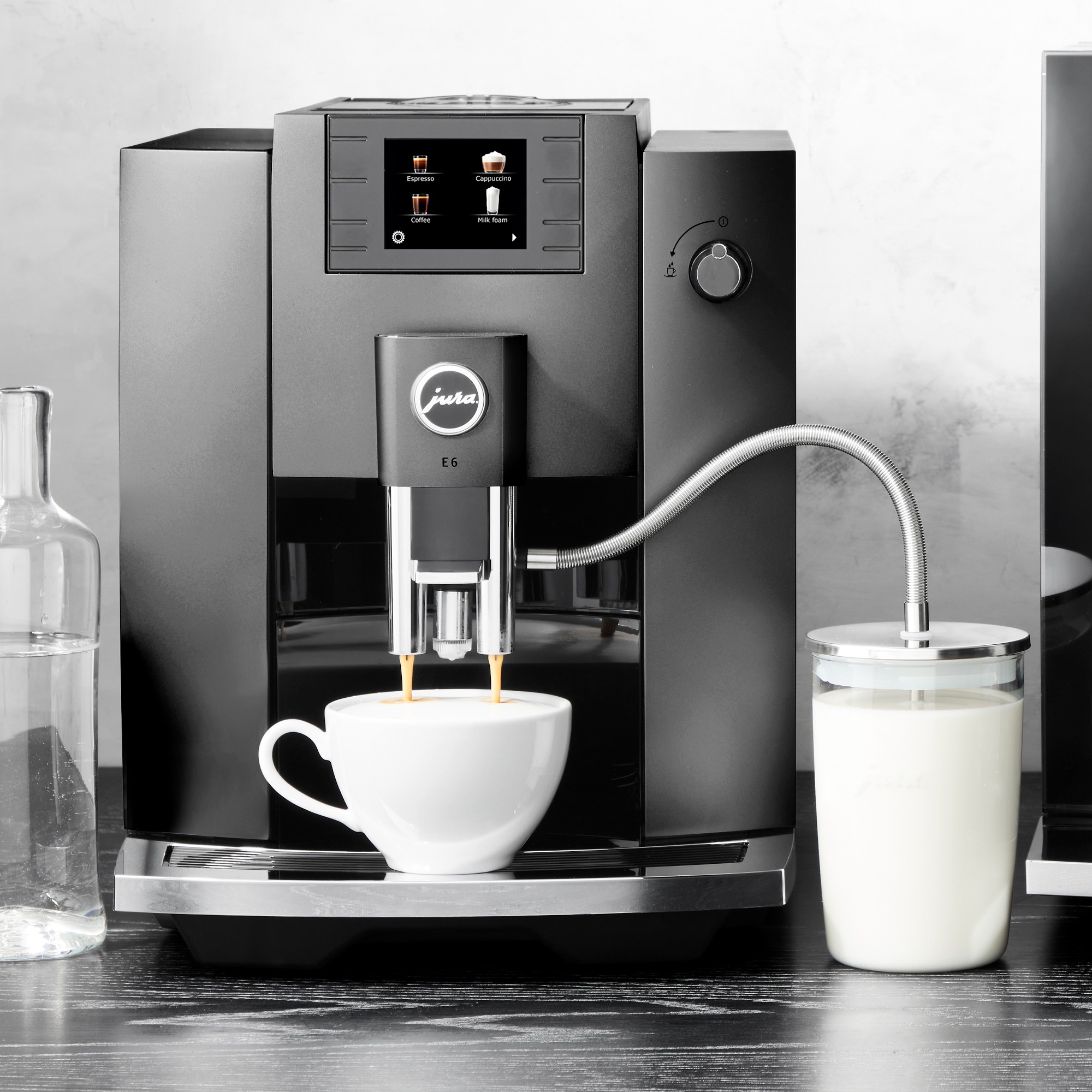 Apilco Très Grande Porcelain Cups & Saucers