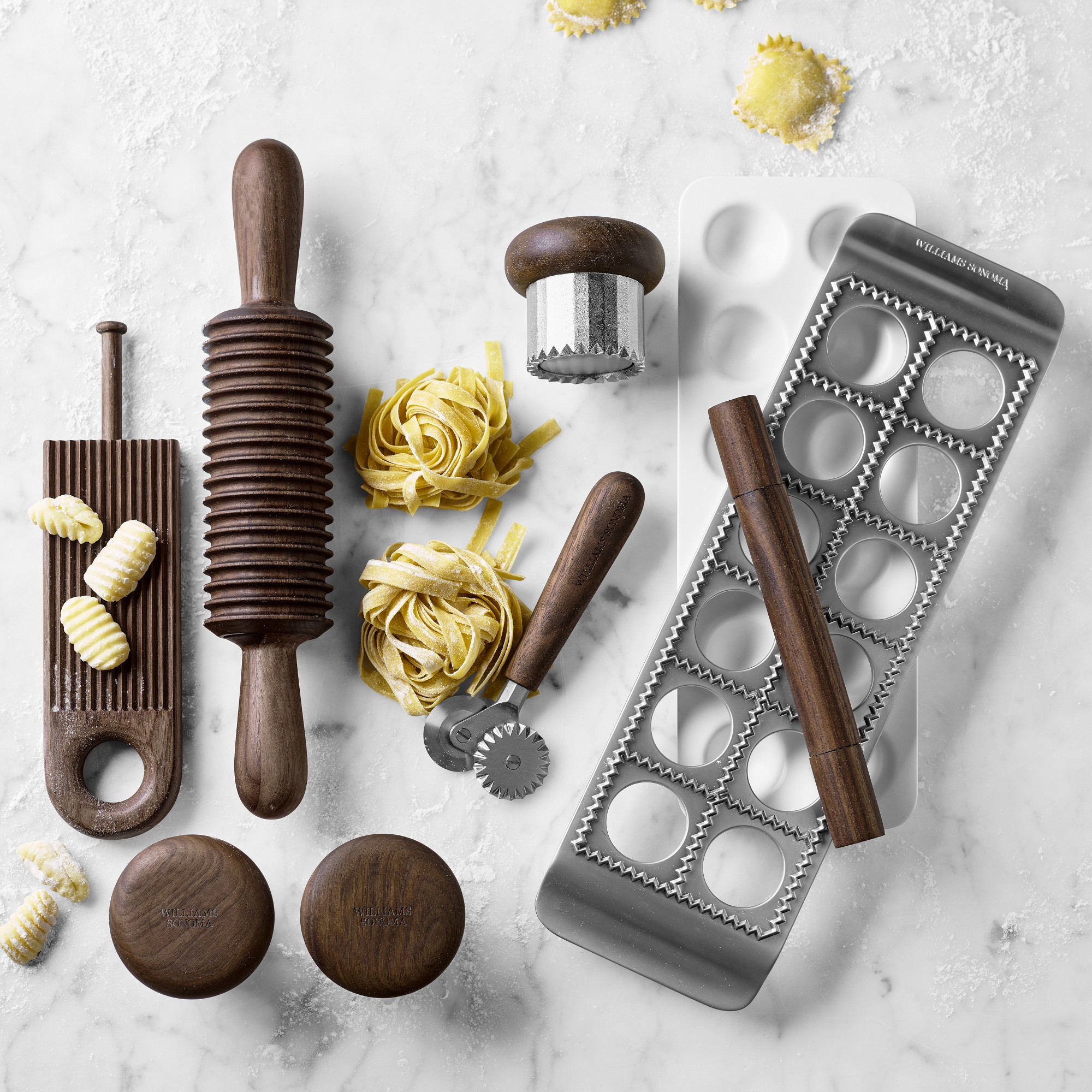 Williams Sonoma Ravioli Tray with Rolling Pin & Mold