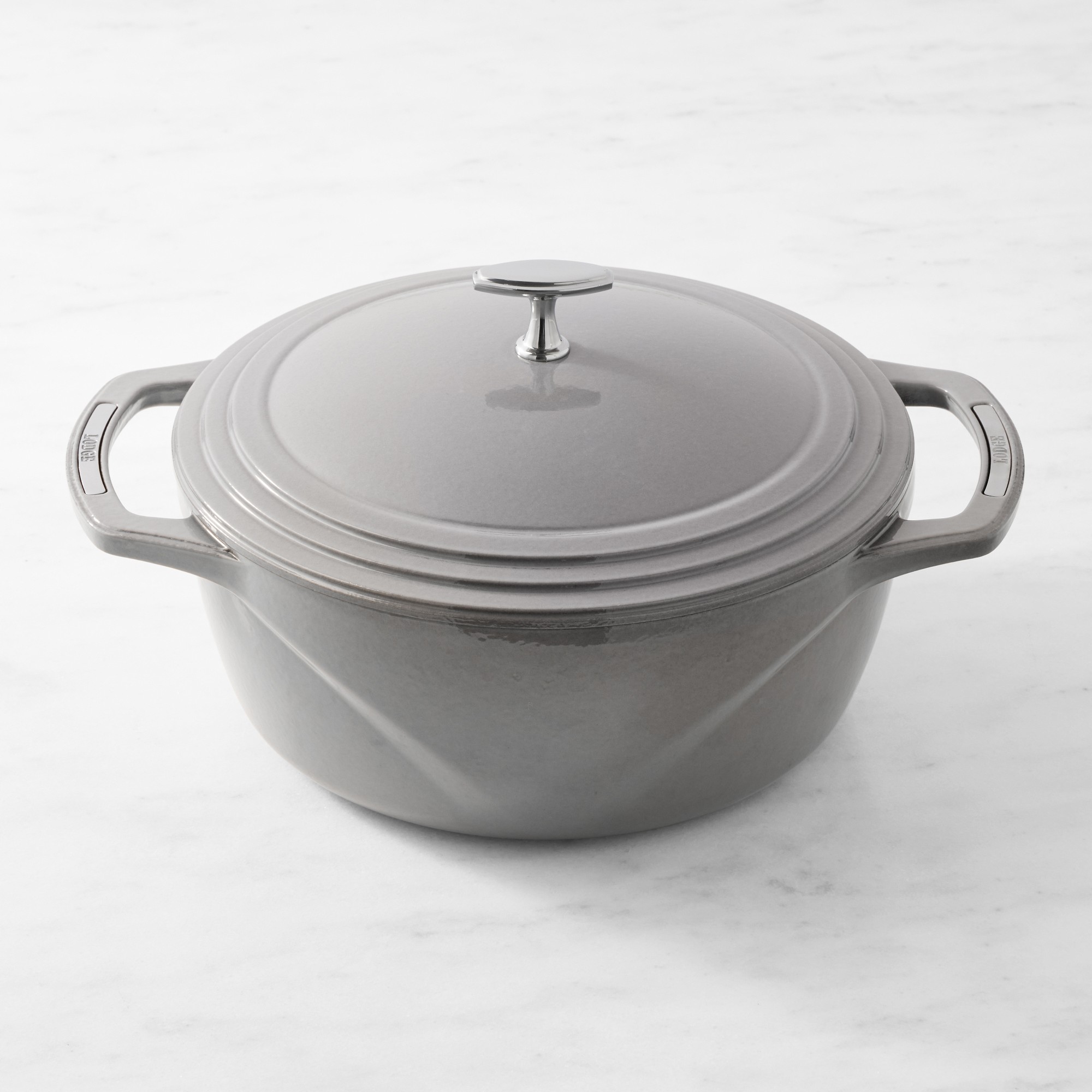 Lodge USA Enameled Cast Iron Dutch Oven