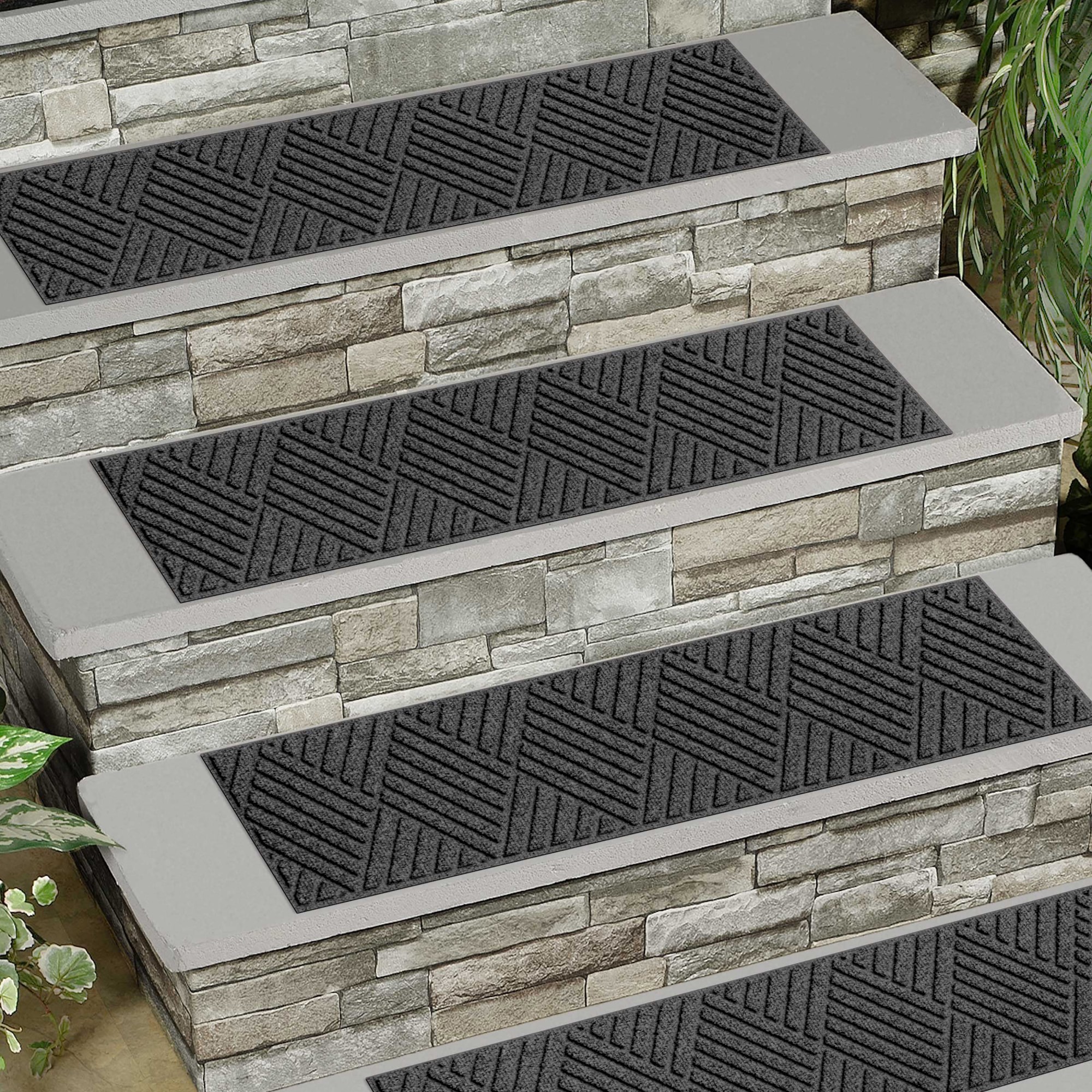 Waterhog Diamonds Commercial Grade Indoor/Outdoor Stair Treads, Set of 4