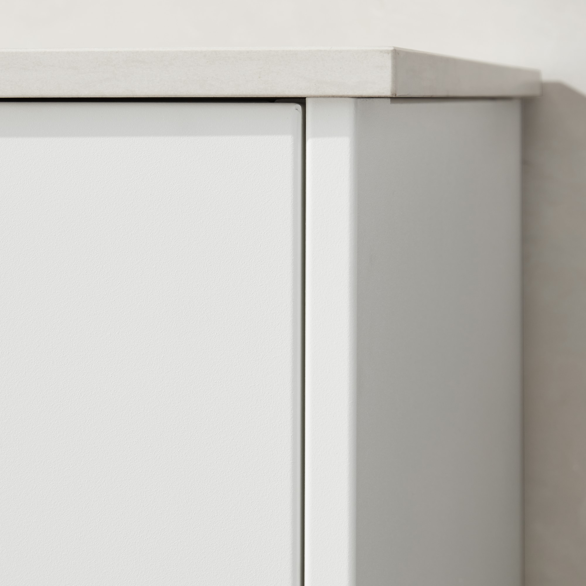 Urban Bonfire Outdoor Kitchen x Twin Eagles 42” Grill and Fridge