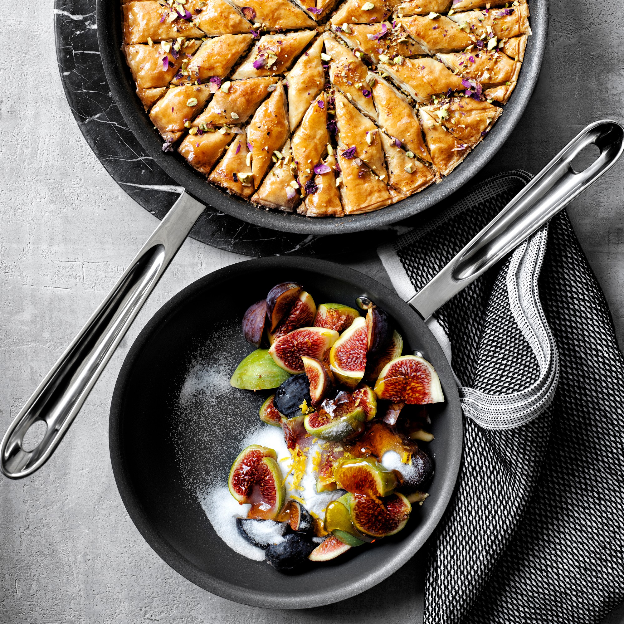 All-Clad D5® Stainless-Steel Nonstick Fry Pan Set