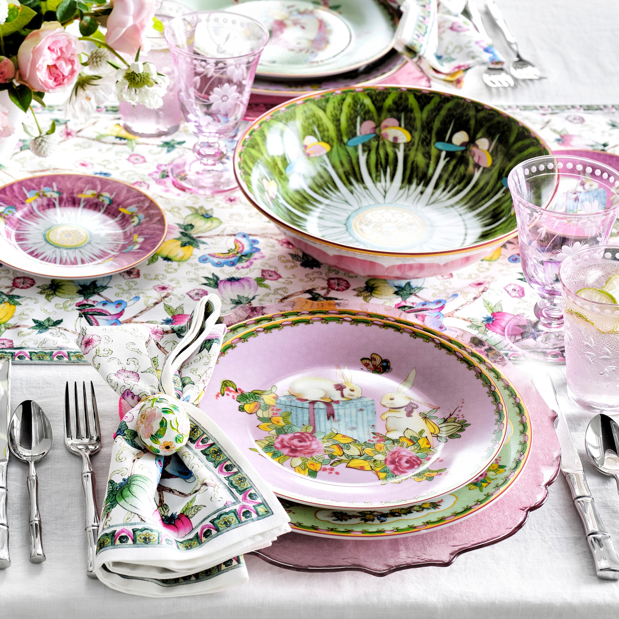 Famille Rose Serving Bowl