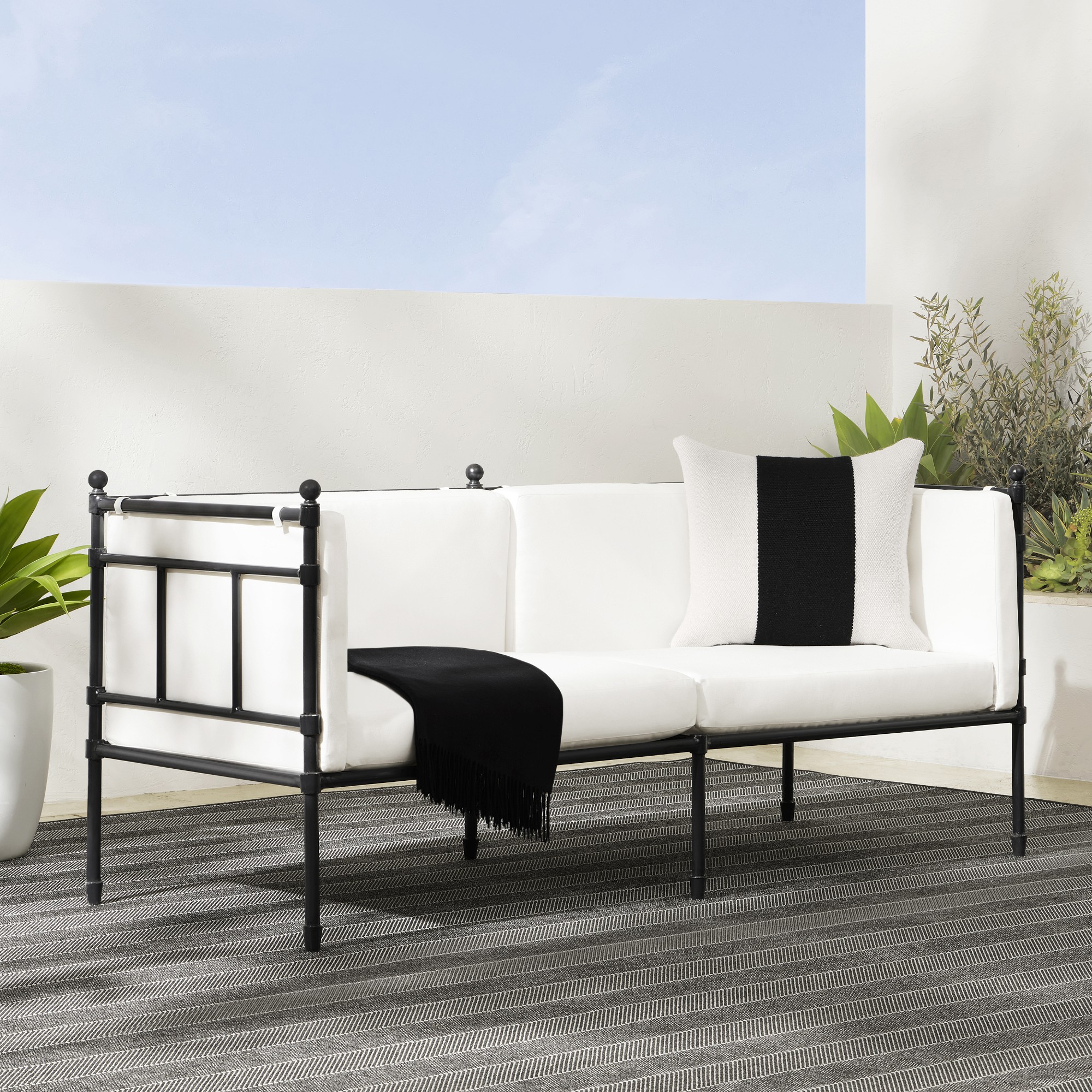 Calistoga Outdoor Sofa (74