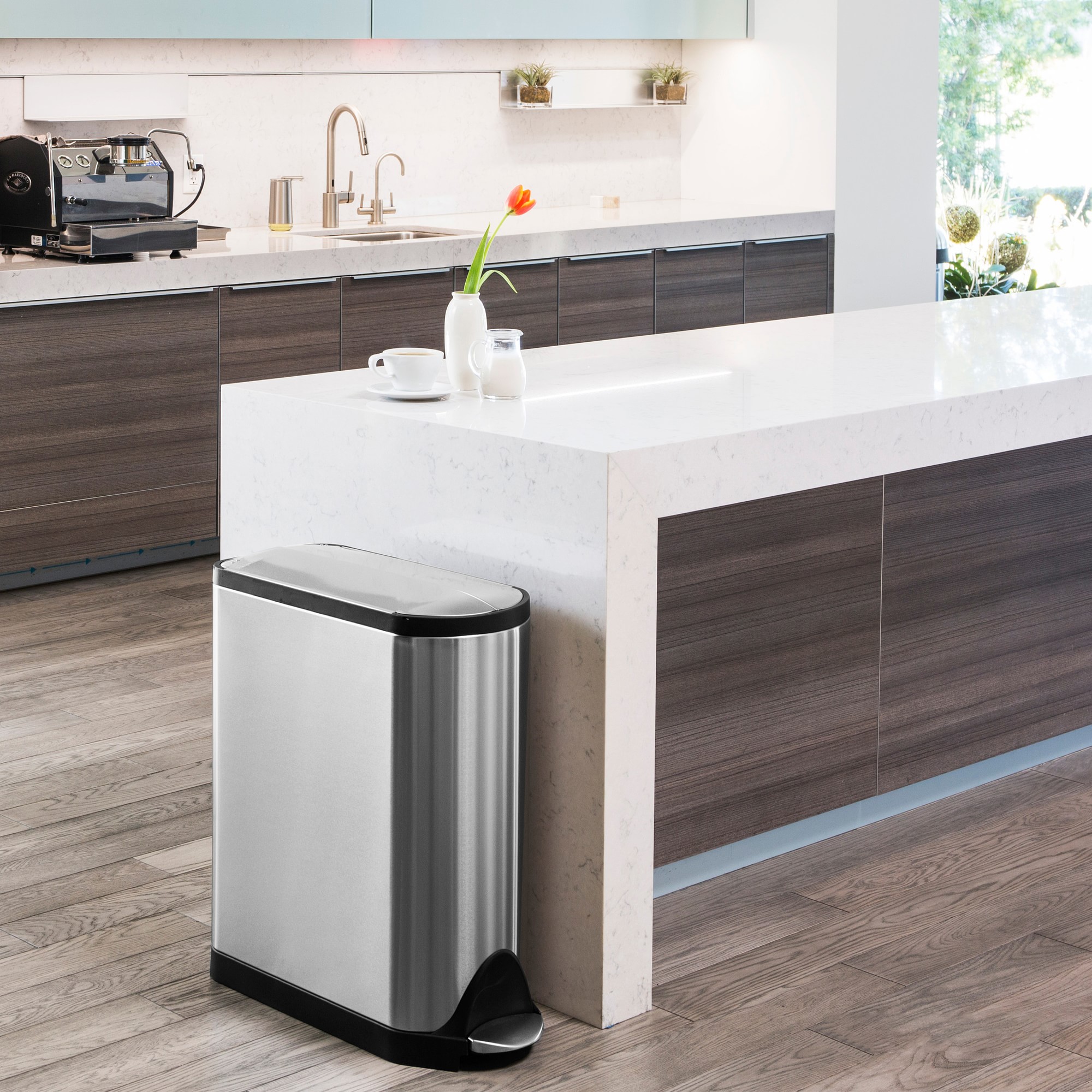 simplehuman™ 11.9-Gallon Butterfly Lid Kitchen Step Trash Can