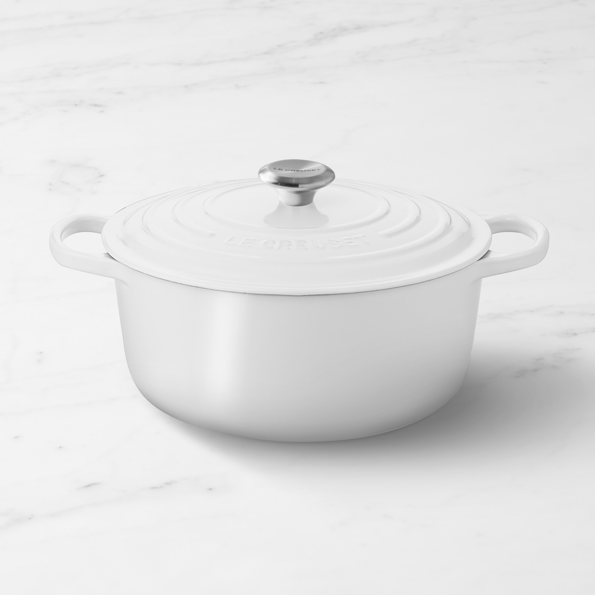 Le Creuset Signature Enameled Cast Iron Round Dutch Oven