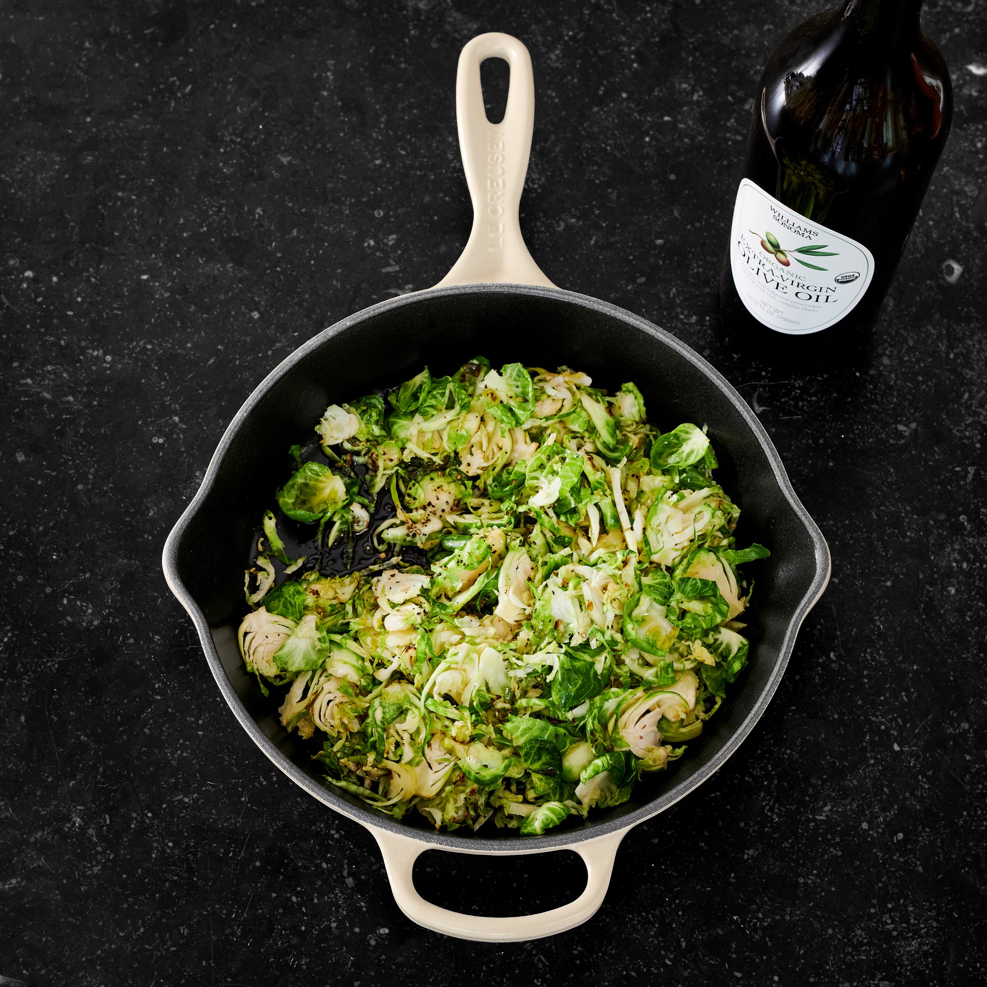 Le Creuset Signature Enameled Cast Iron Skillet Fry Pan