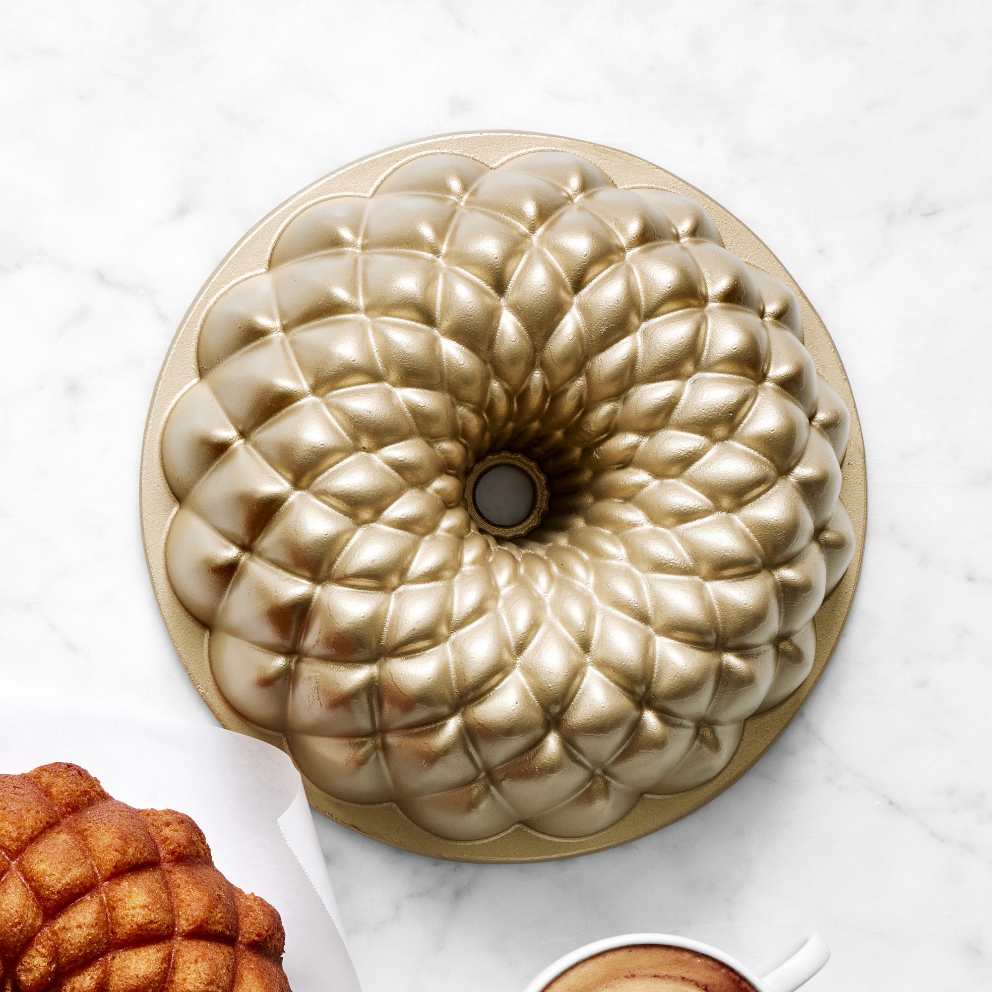 Nordic Ware Nonstick Cast Aluminum Kaleidoscope Bundt® Pan