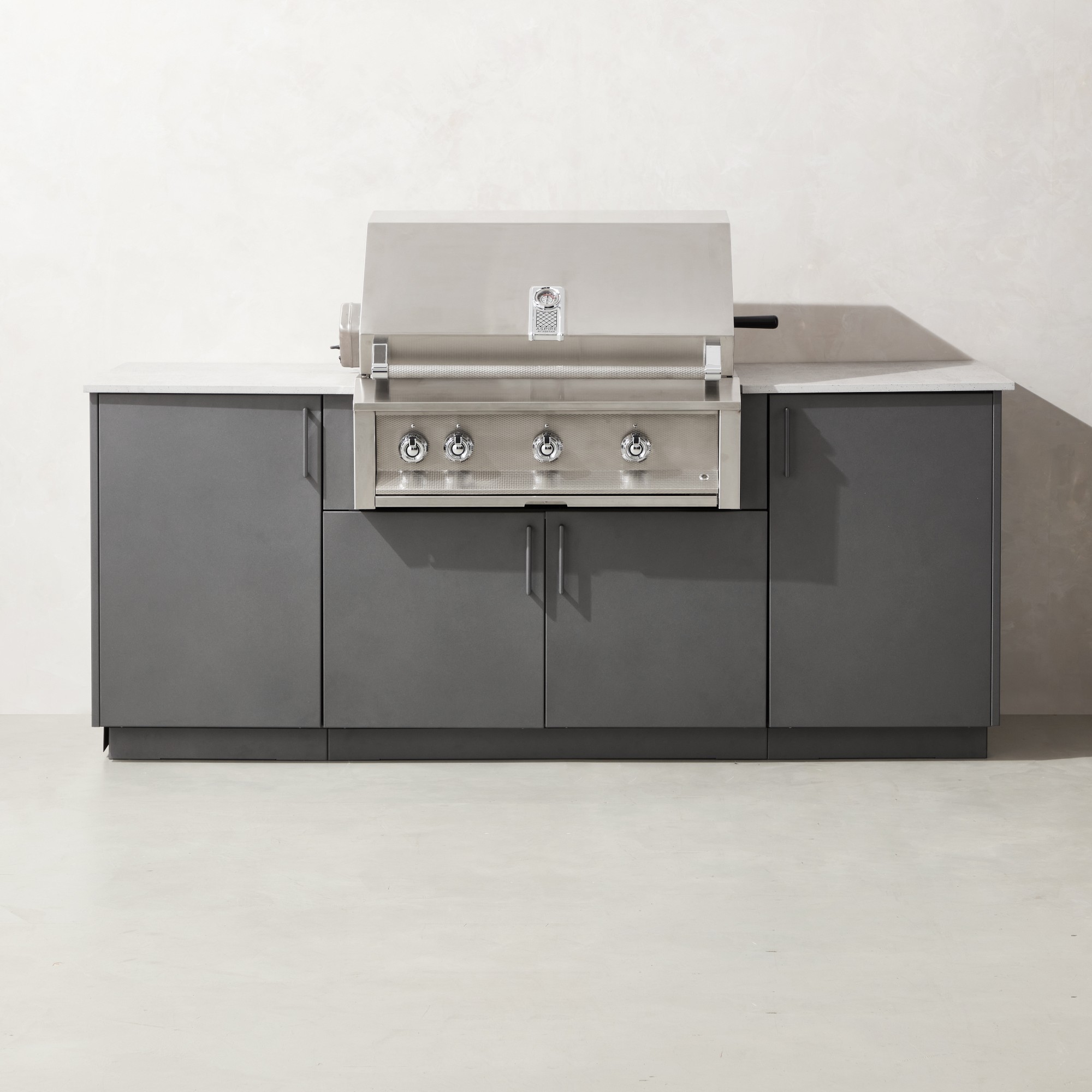 Urban Bonfire Outdoor Kitchen x Twin Eagles 36” Grill