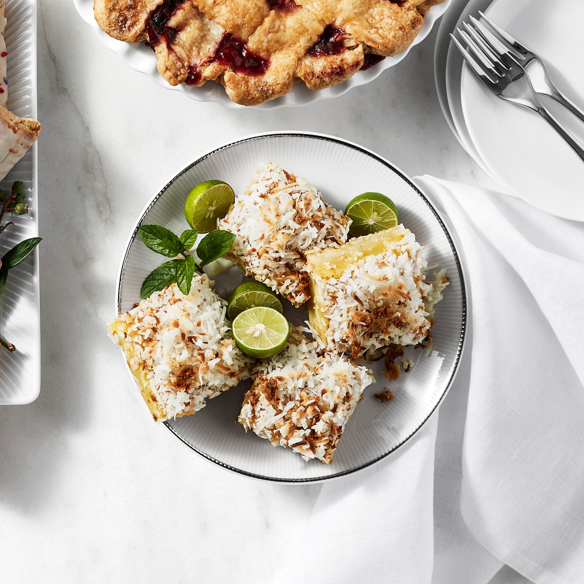 Pillivuyt Eventail Platinum Porcelain Salad Plates, Set of 4