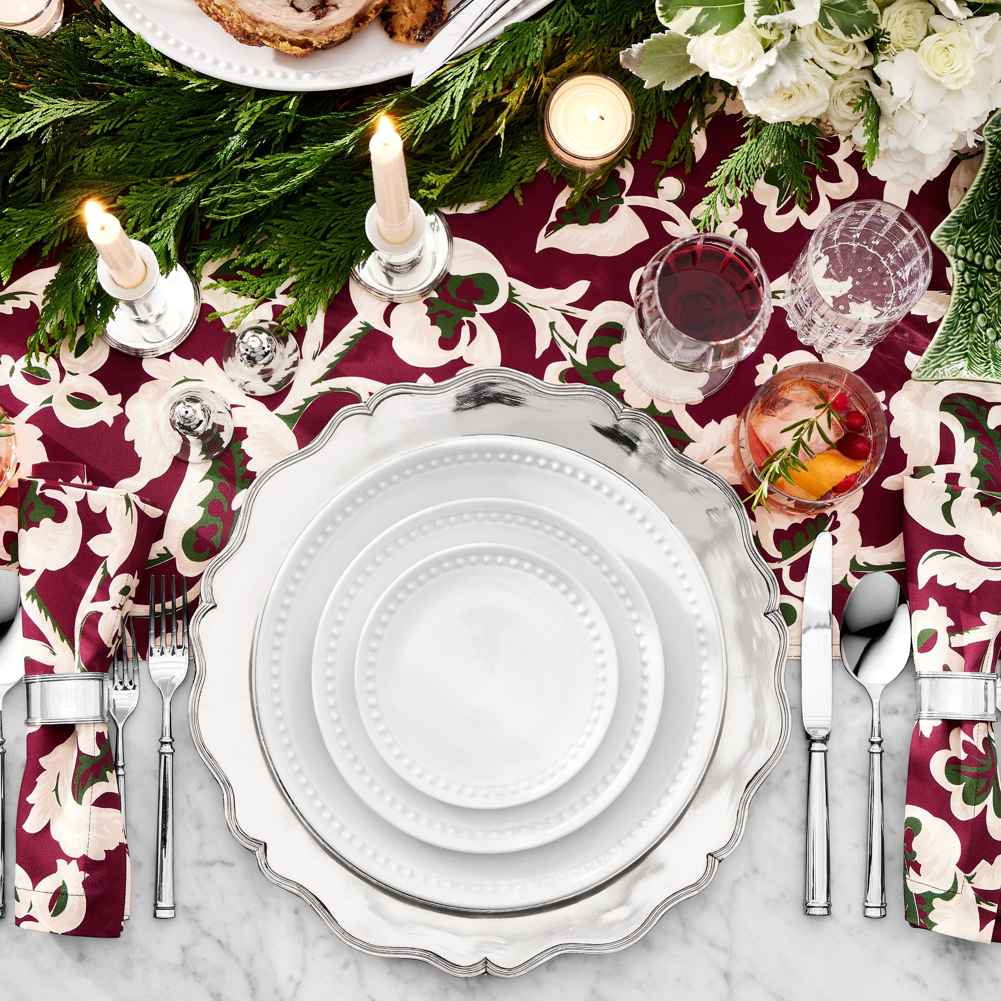 Pillivuyt Beaded Coupe Dinner Plates