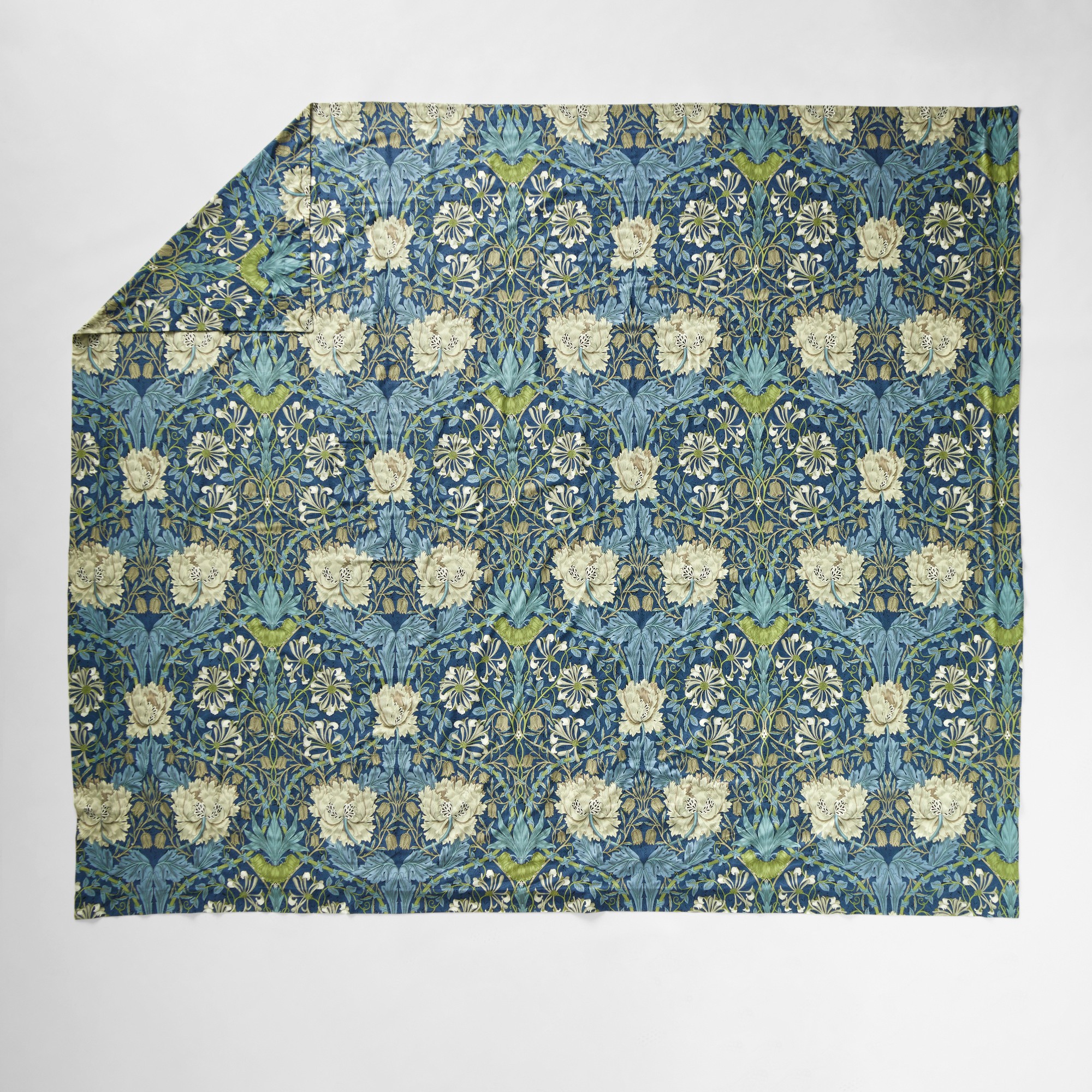 Morris & Co. x Williams Sonoma Home Honeysuckle Tulip Duvet Cover & Shams