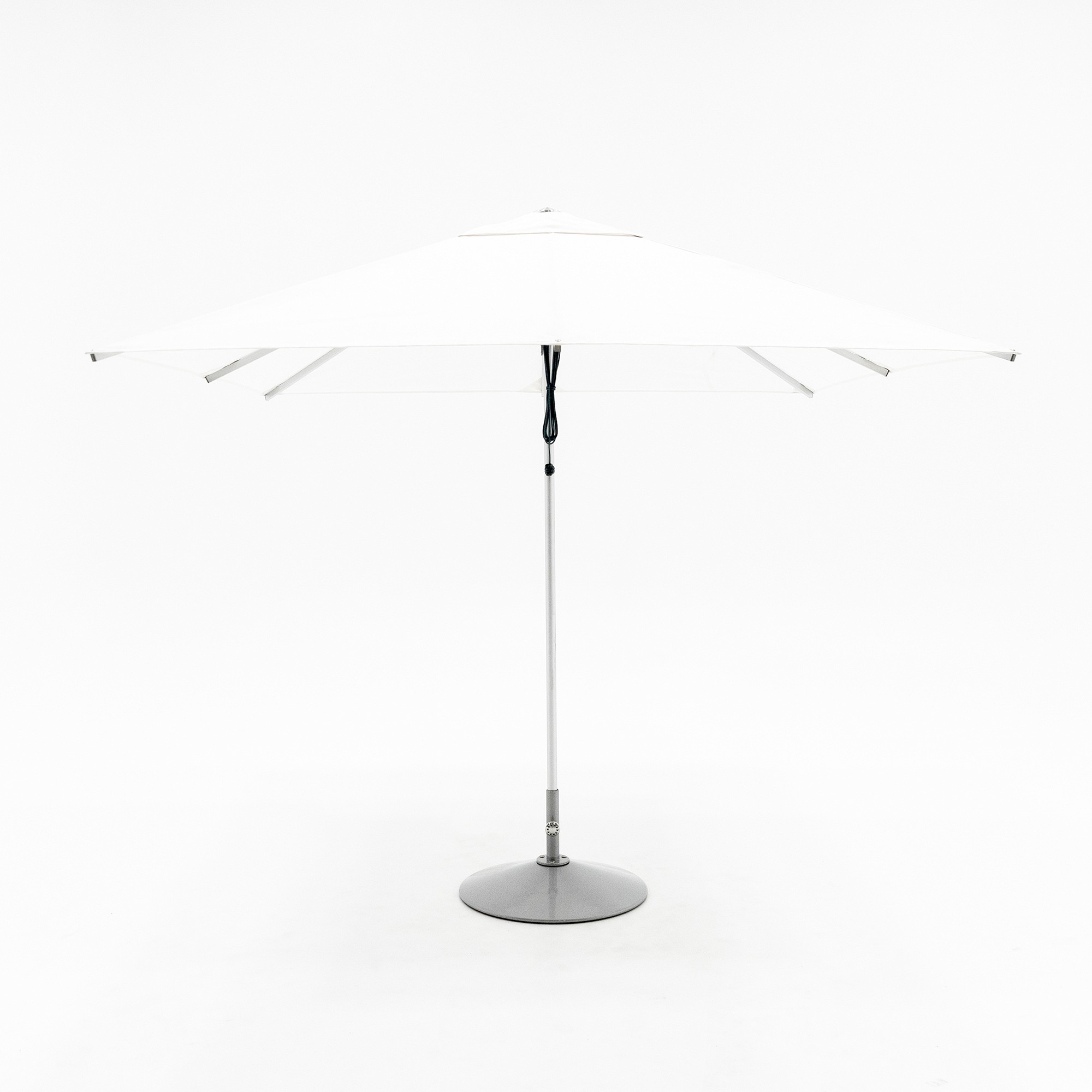 7.5'-11.5' Performance Center Post Umbrella