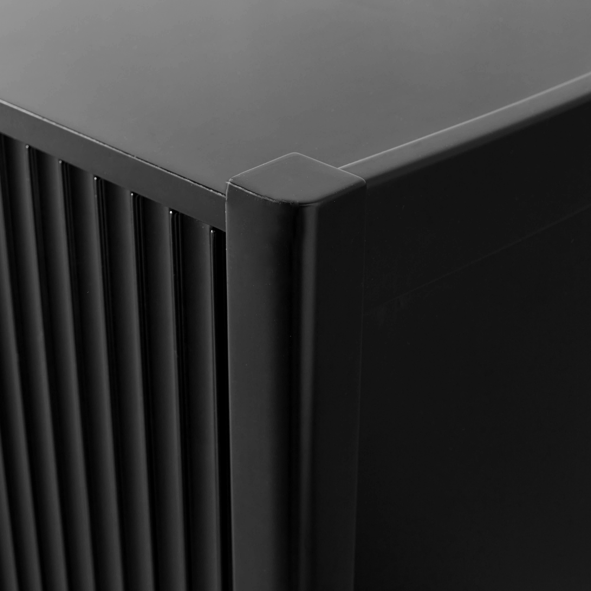 Lewis Media Console (51