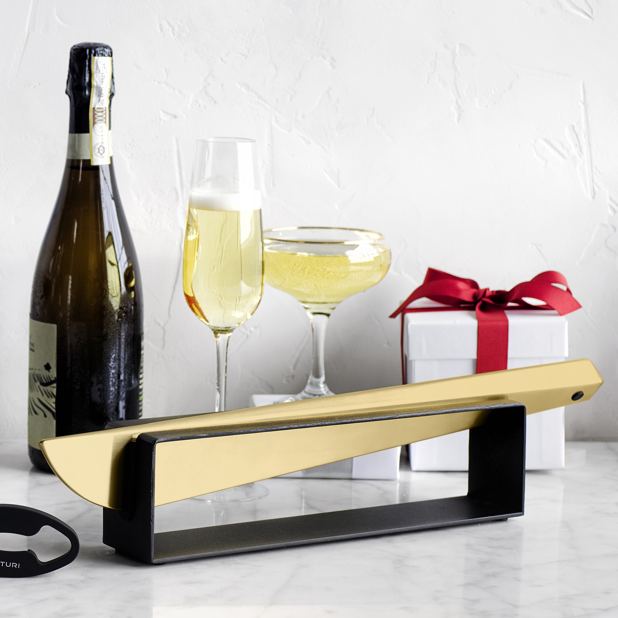 Gold Rim Champagne Coupe Glasses, Set of 4