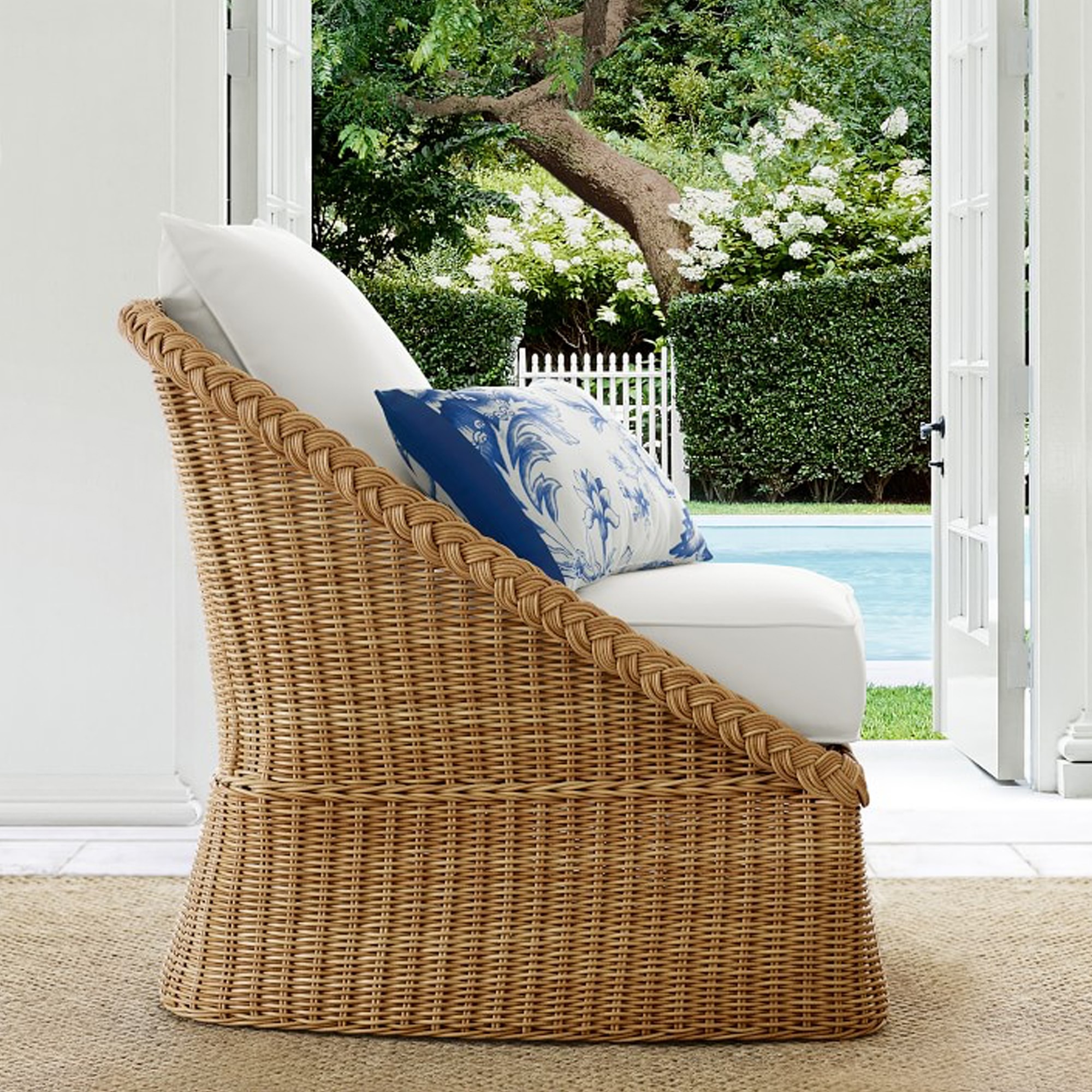 AERIN East Hampton Outdoor Cushions