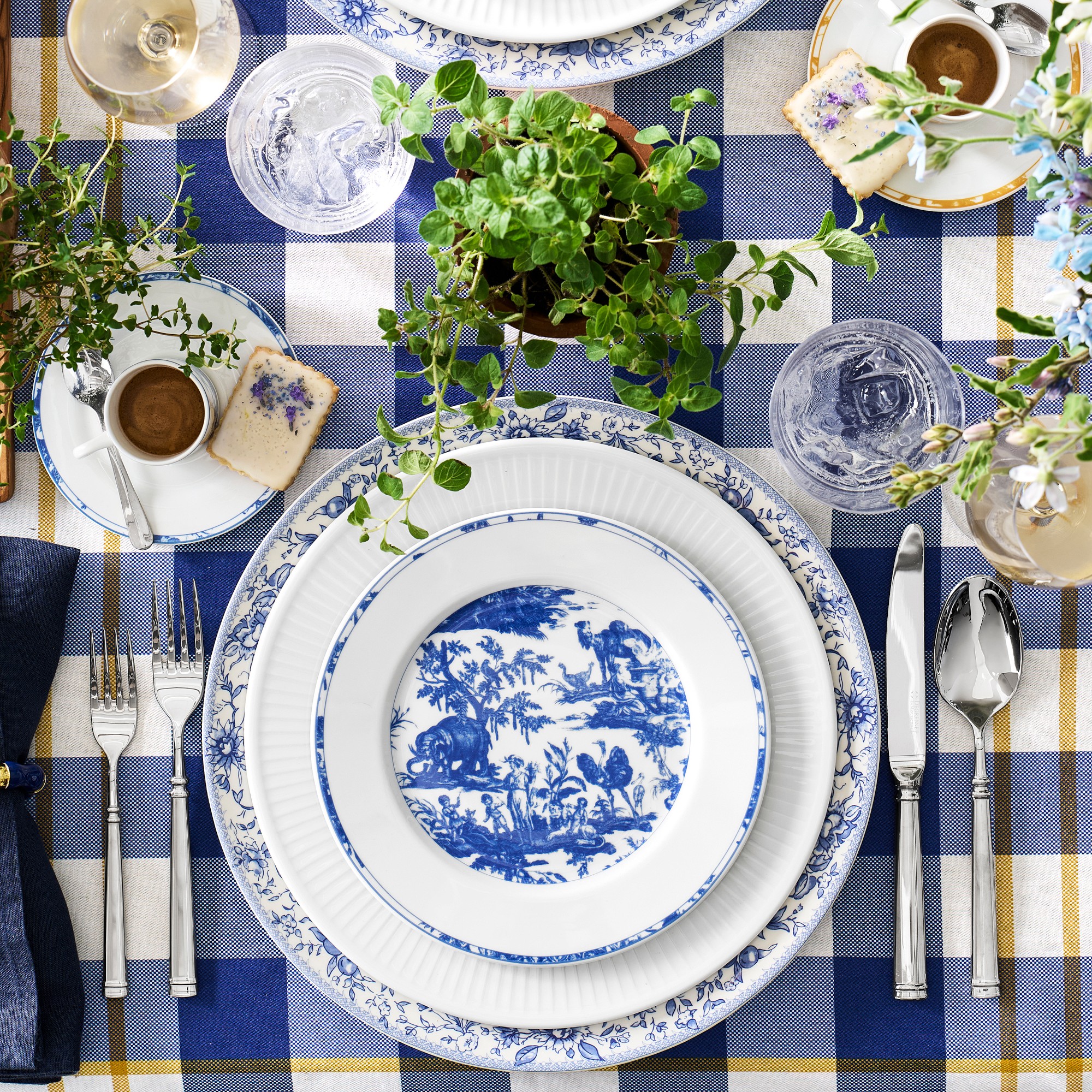 Pillivuyt French Toile Porcelain Salad Plates