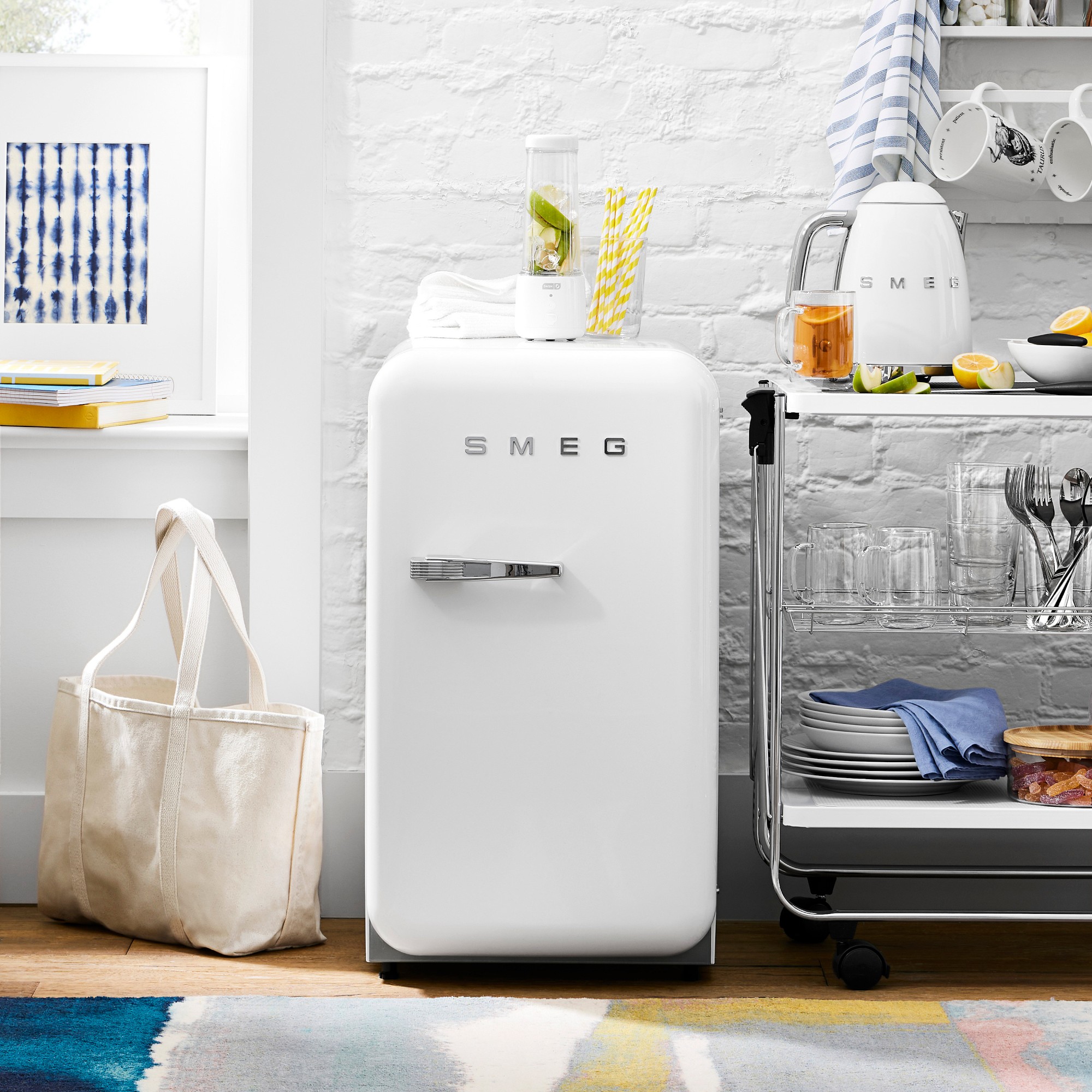 SMEG Variable Temperature Electric Kettle