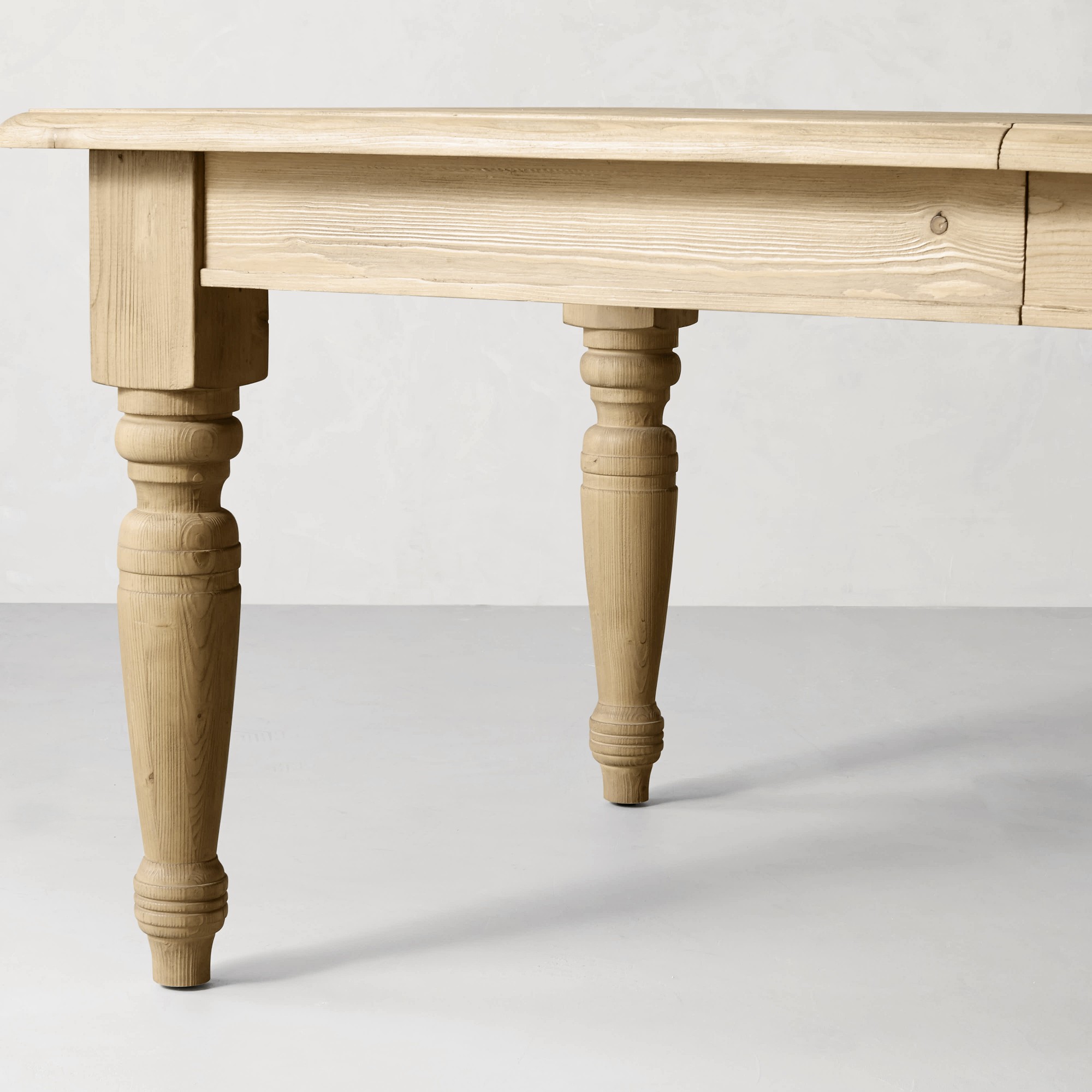 Harvest Extendable Rectangular Dining Table (72