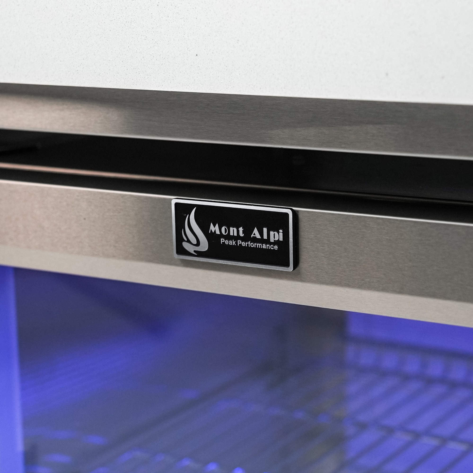 Mont Alpi 6-Burner Artwood Island