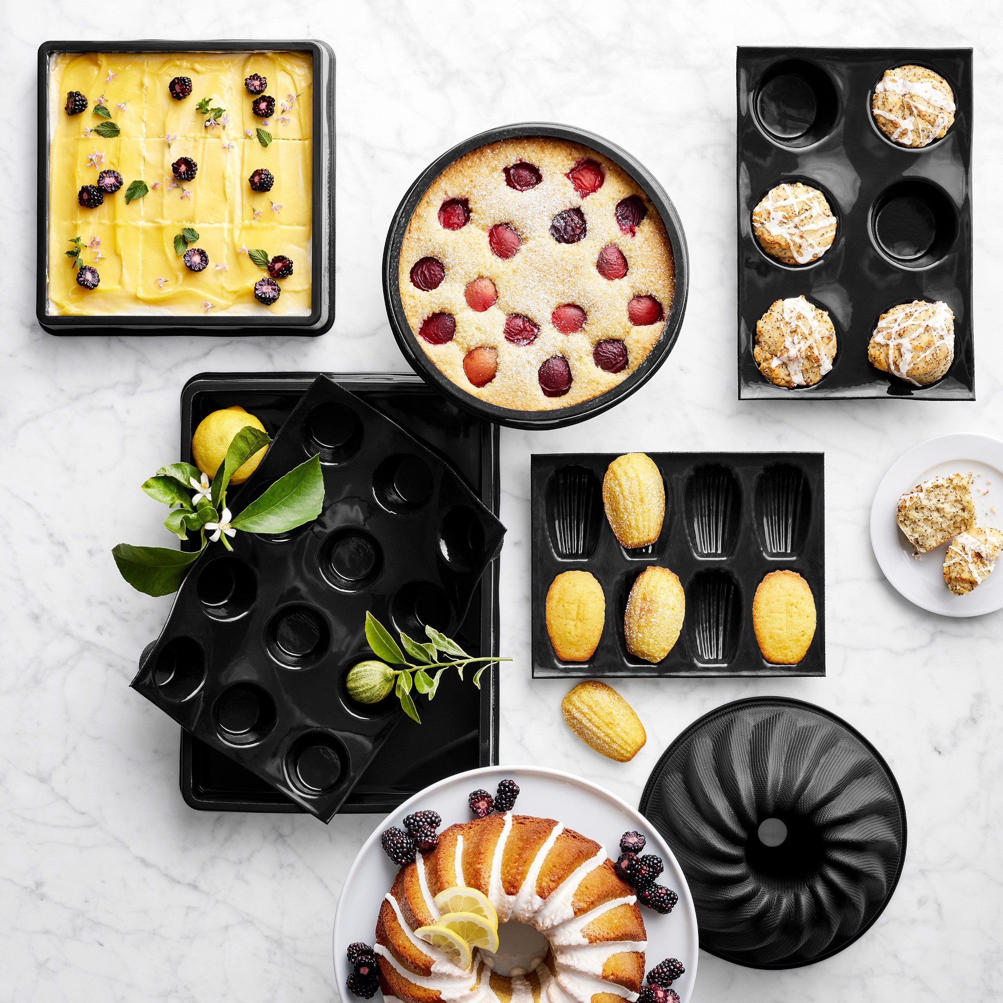 Flexipan® Nonstick Silicone Round Cake Mold, 9