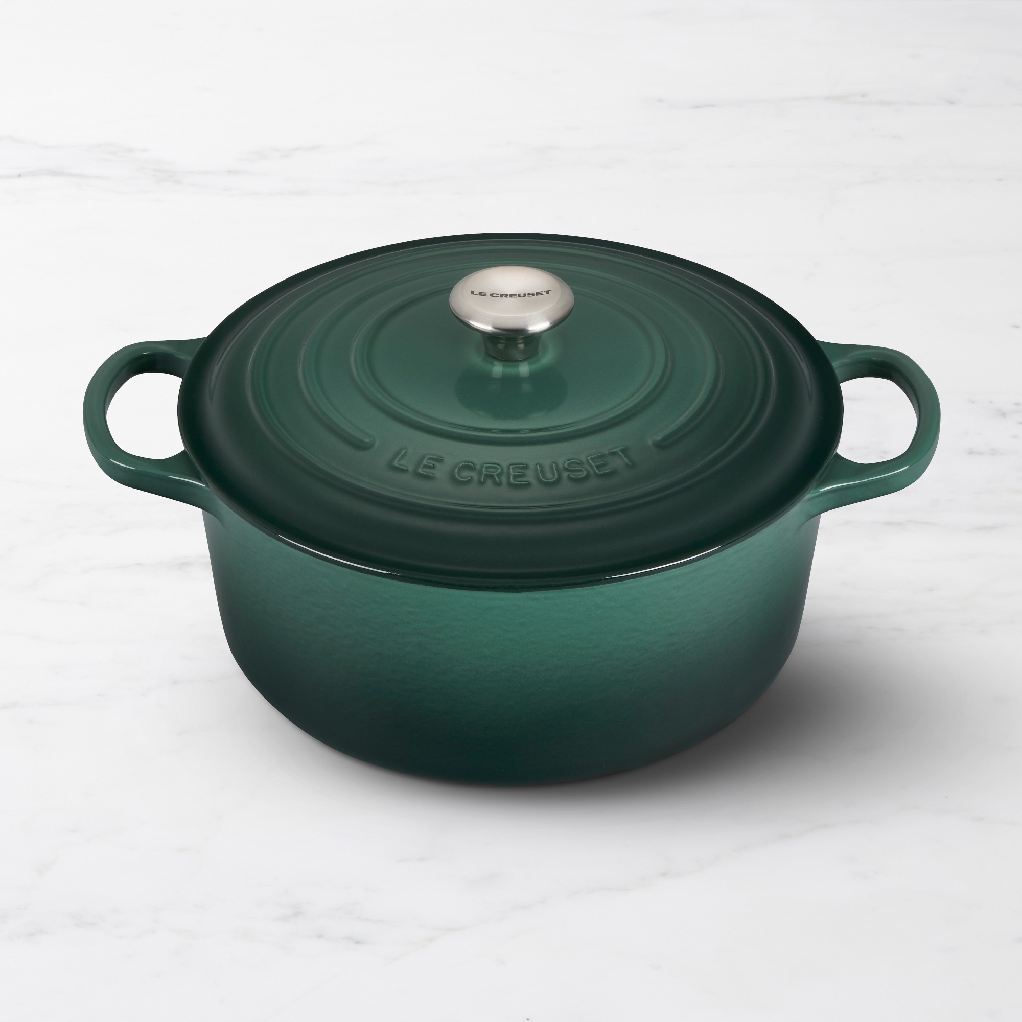 Le Creuset Signature Enameled Cast Iron Round Dutch Oven