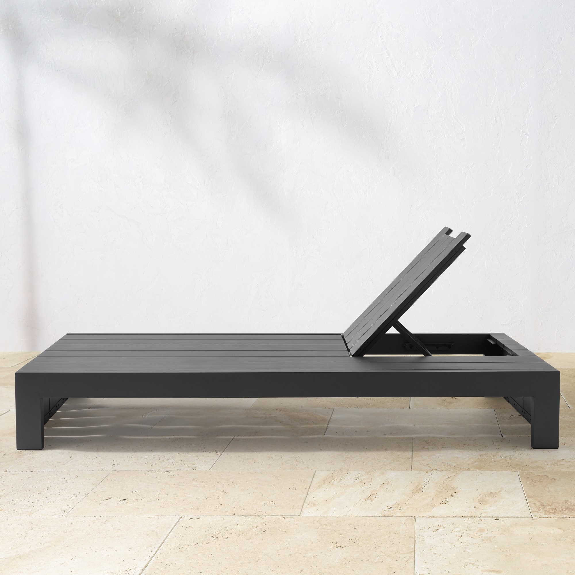 Larnaca Metal Chaise with Built in Table