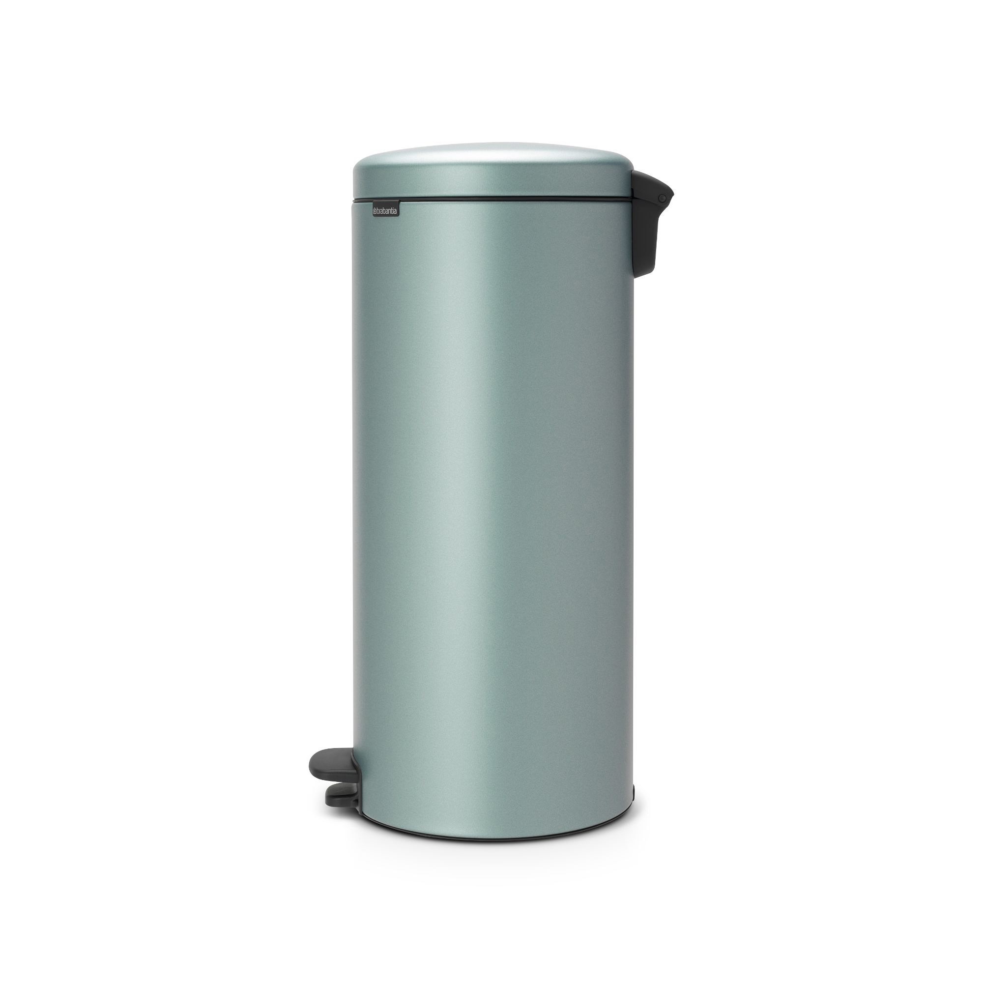 Brabantia NewIcon Step Can, 8 Gallons