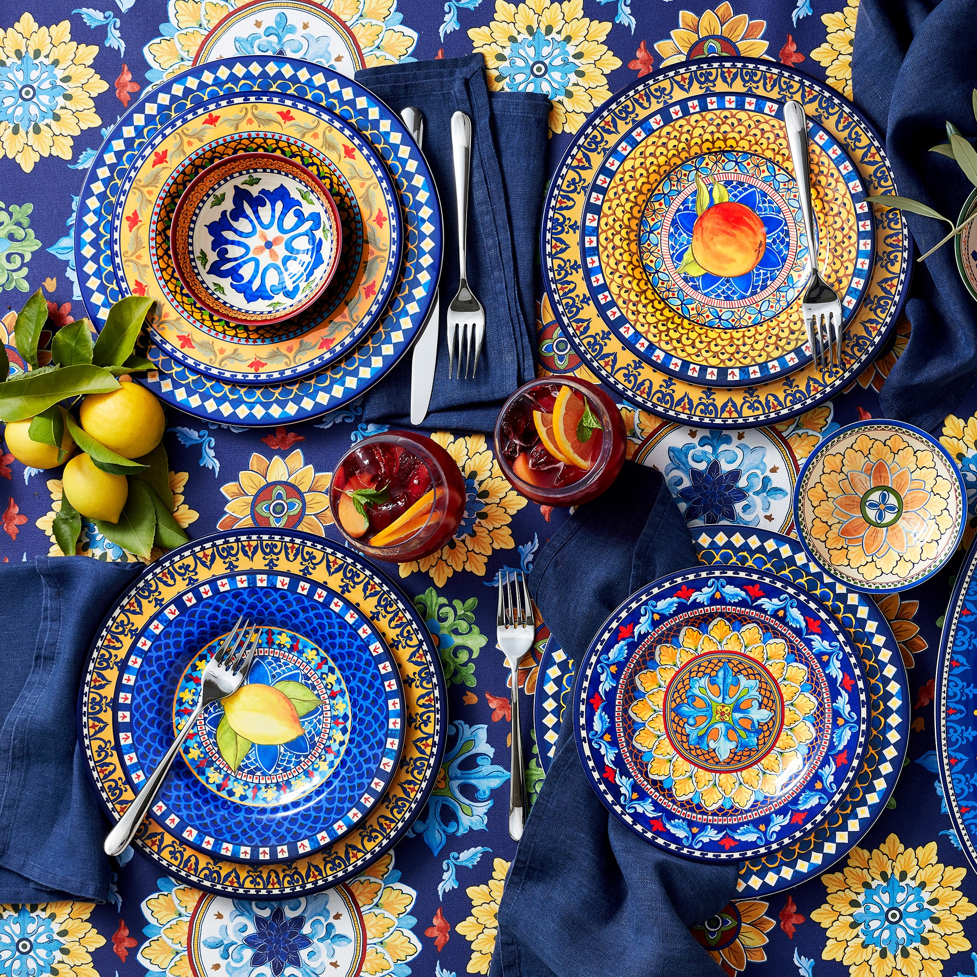 Sicily Outdoor Melamine Dinner Plates, Blue