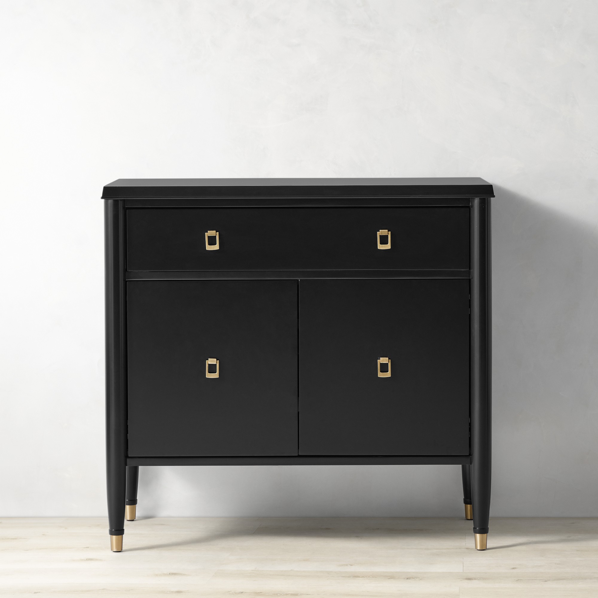 Lacourte Storage Hutch (37