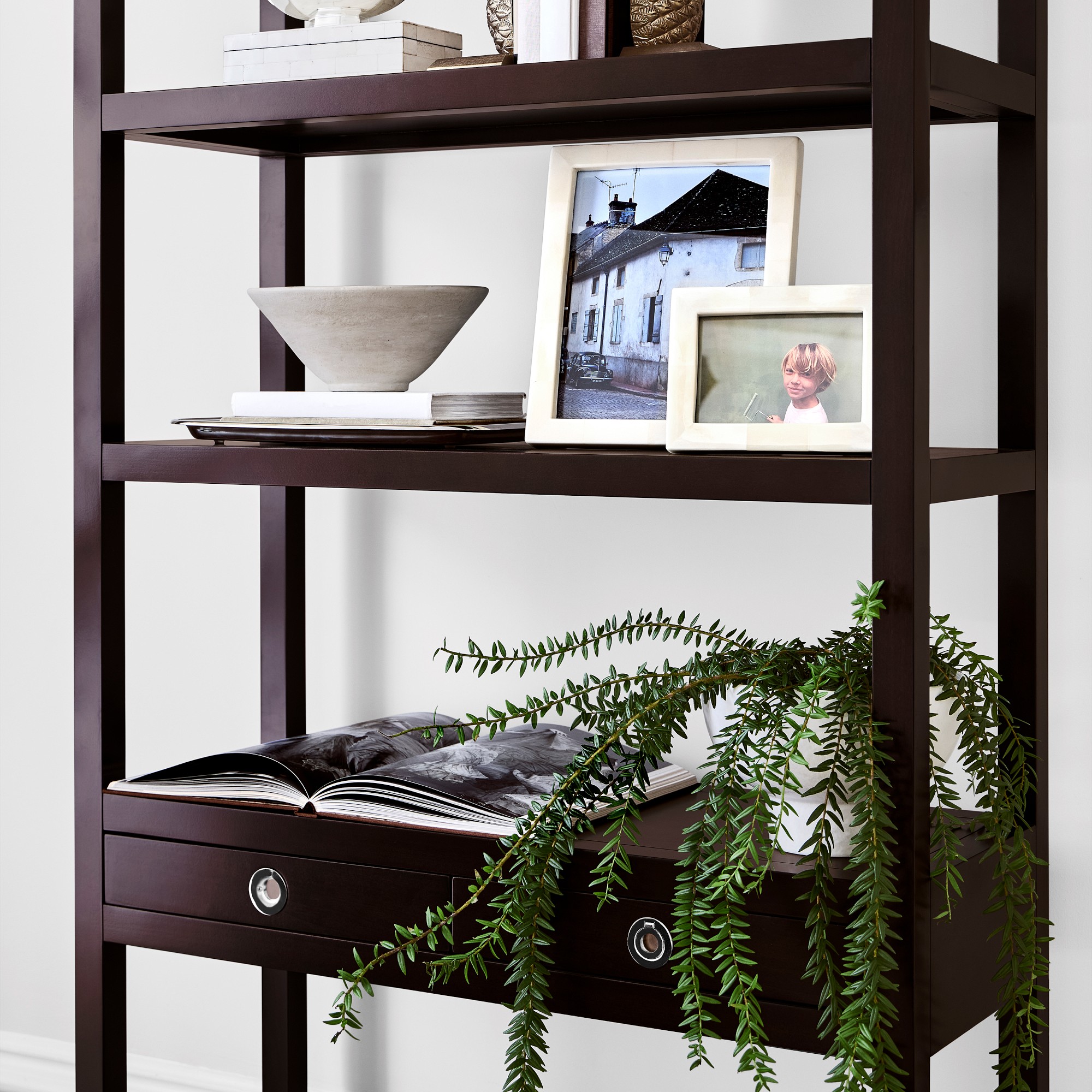Wells Open Shelving (36