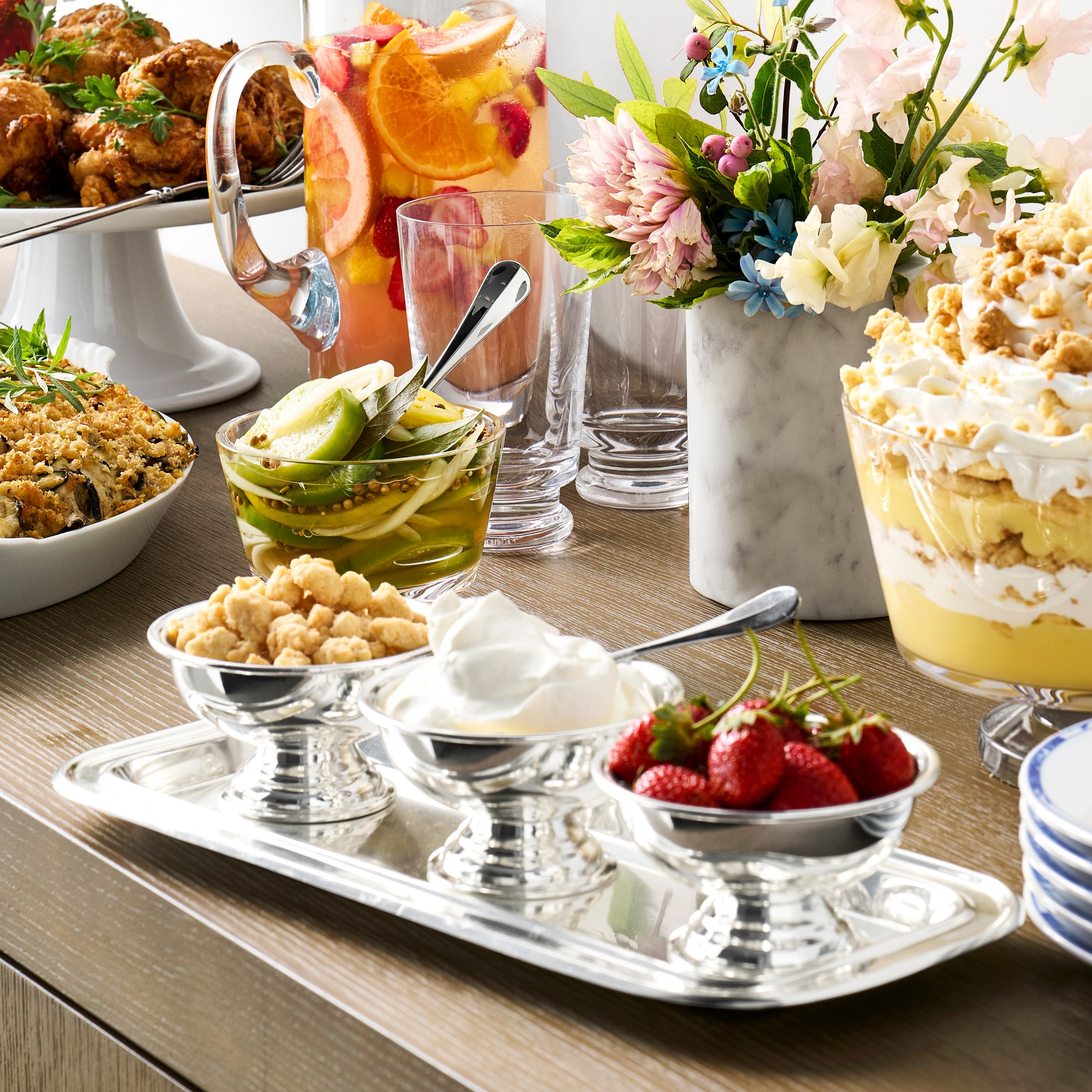 Williams Sonoma Pantry Cake Stand